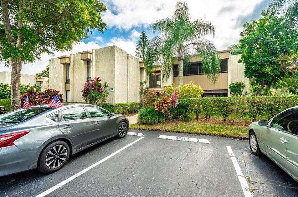 6558 Burning Wood Dr, Boca Raton FL  33433-5131 exterior