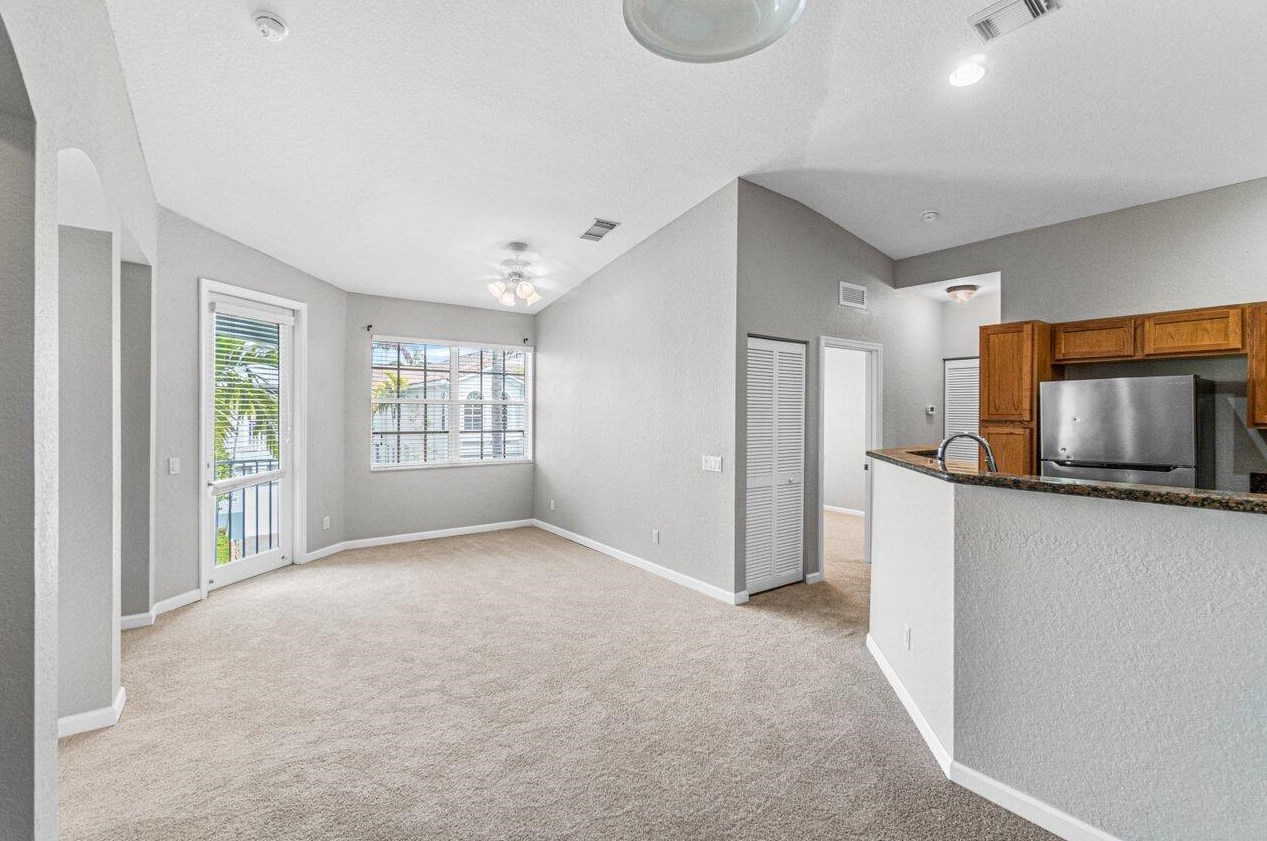 3097 Laurel Ridge Cir, West Palm Beach, FL 33404