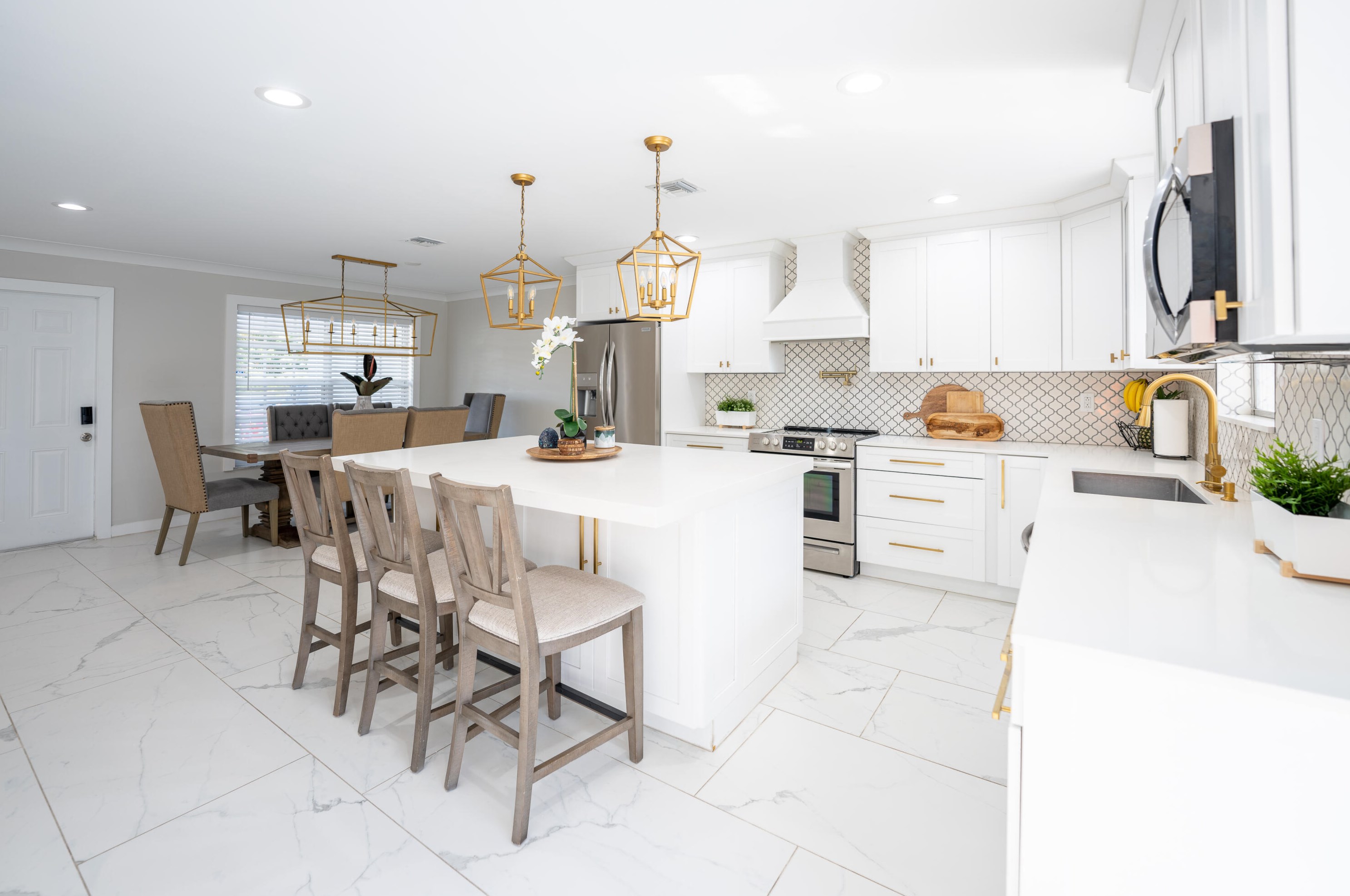 1283 Wynnewood Dr, West Palm Beach FL  33417-5660 exterior