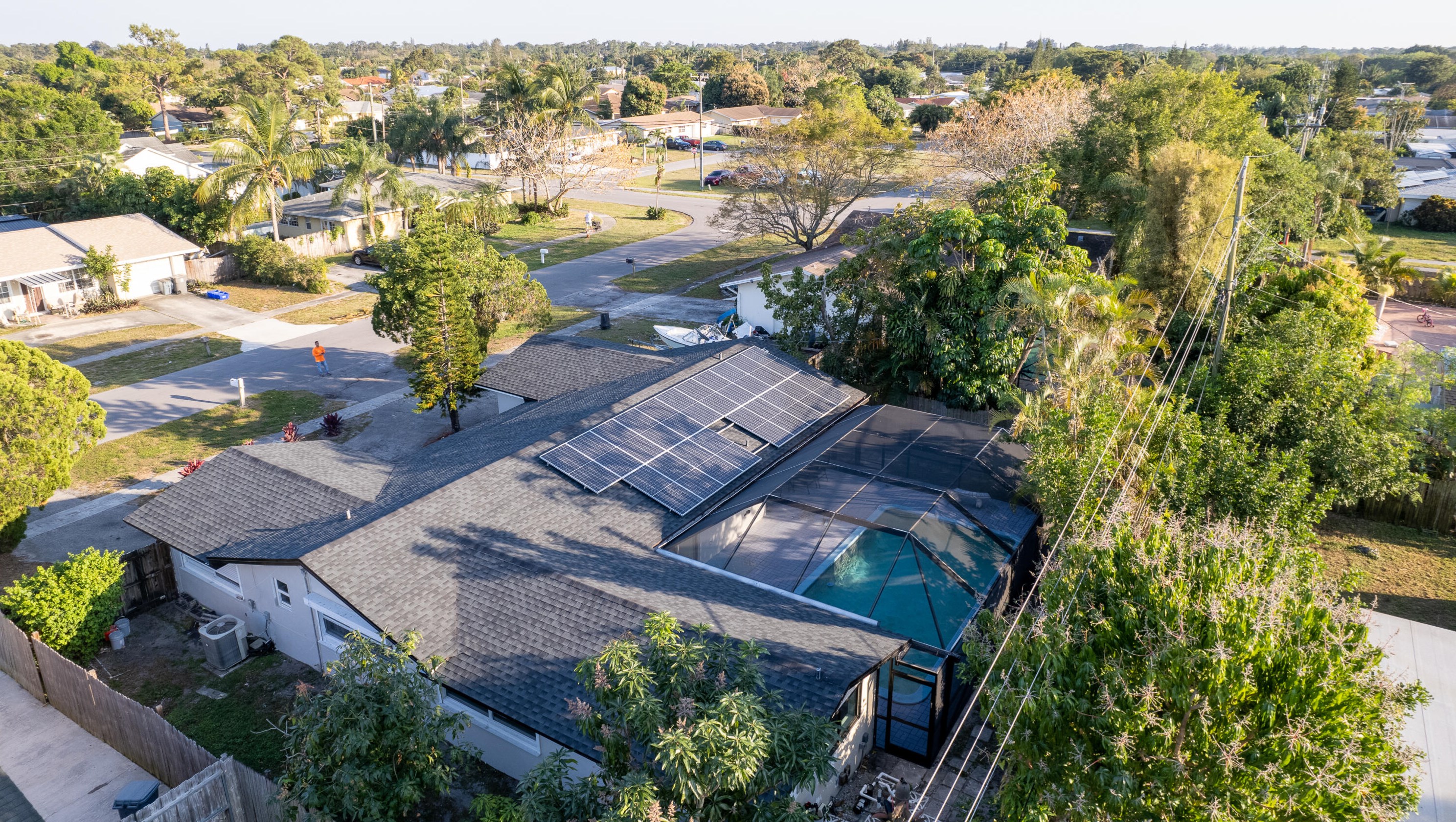 1283 Wynnewood Dr, West Palm Beach FL  33417-5660 exterior