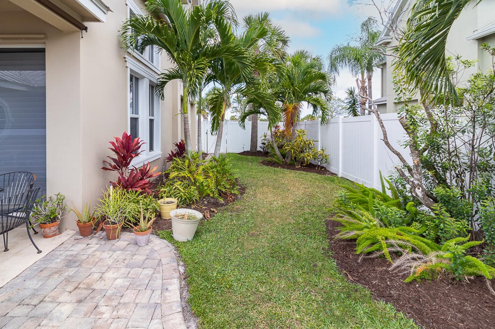 10511 Sw Academic Way, Fort Pierce, FL 34987