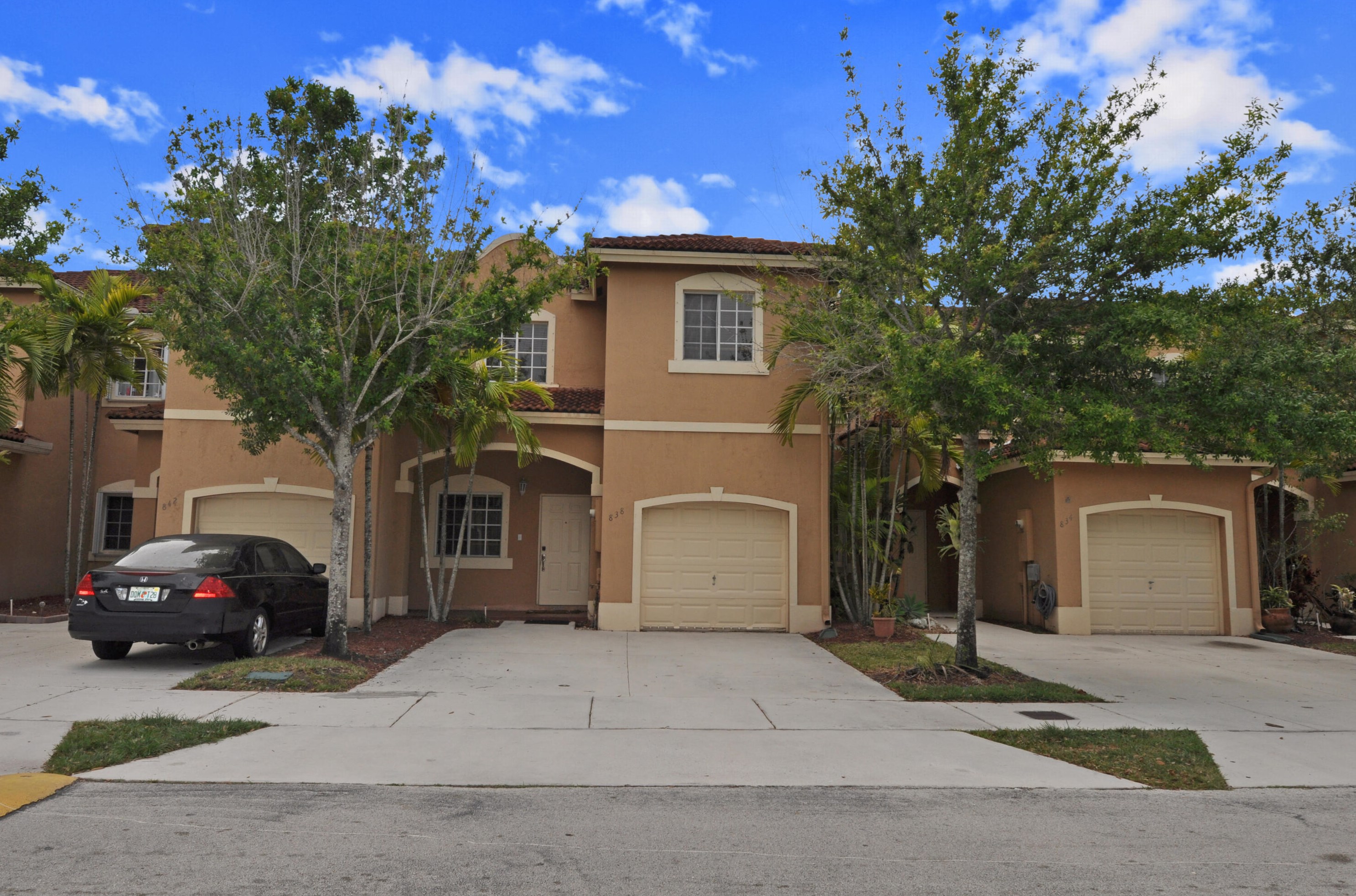 838 Sw 148th Pl, Miami, FL 33194