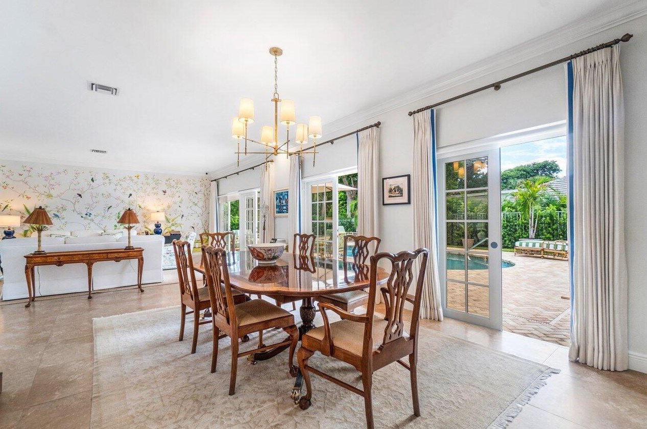 992 Atlantic Dr, Lake Worth FL  33462-4763 exterior