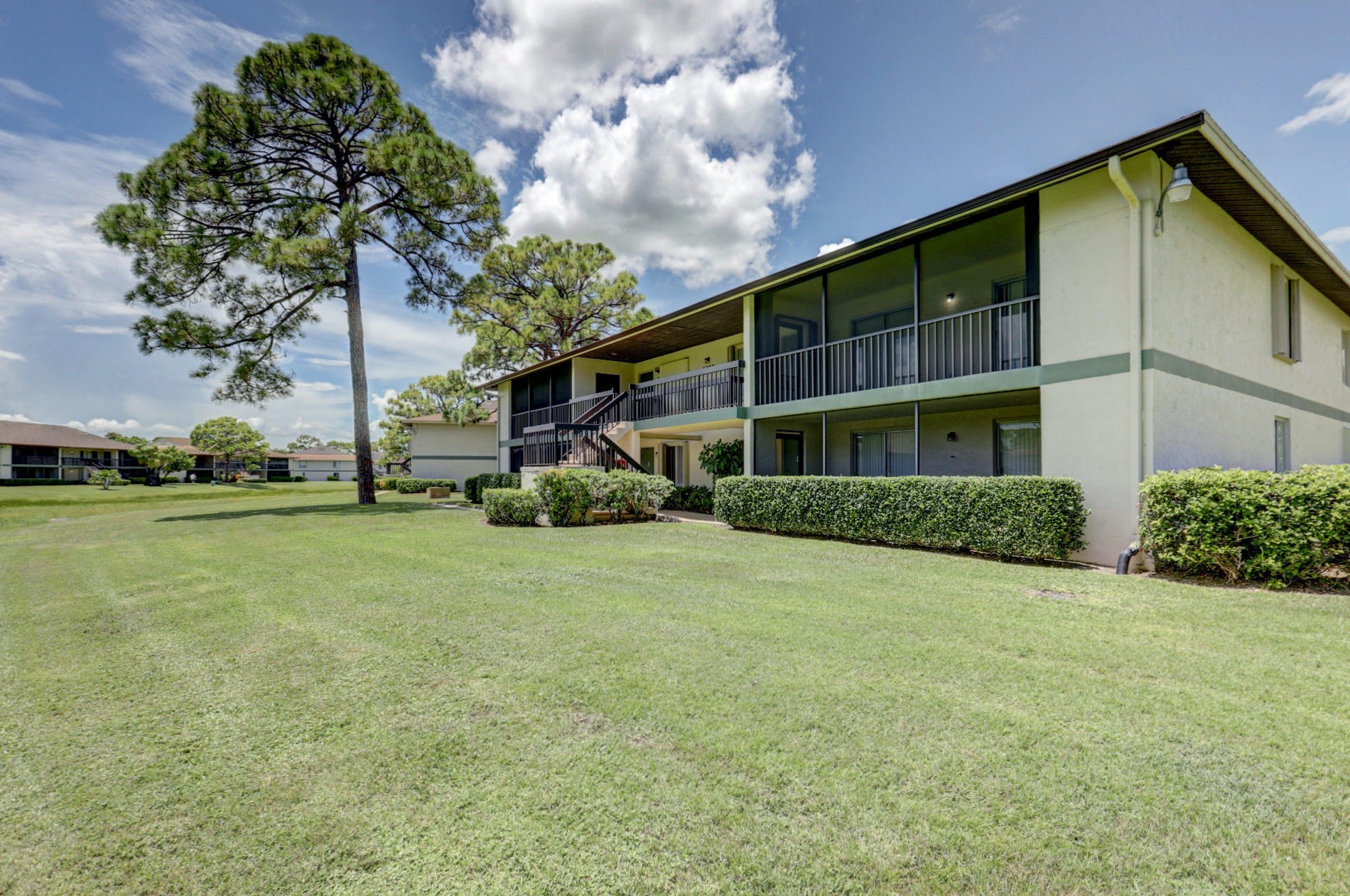 6489 Chasewood Dr Apt H, Jupiter, FL