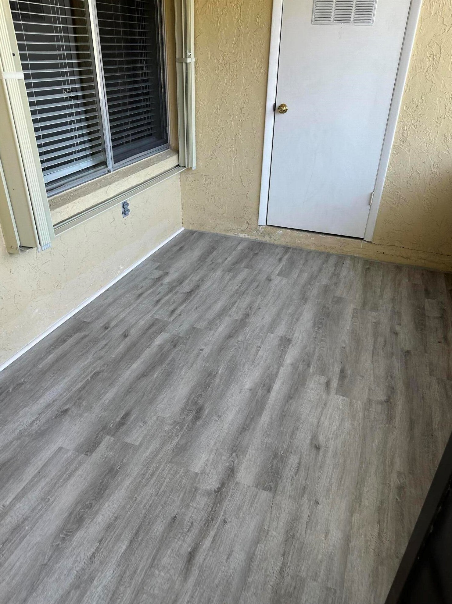 436 Pine Glen Ln #d-1, Lake Worth, FL 33463