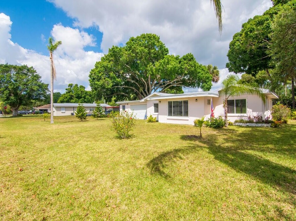 768 22nd Pl, Vero Beach, FL 32960