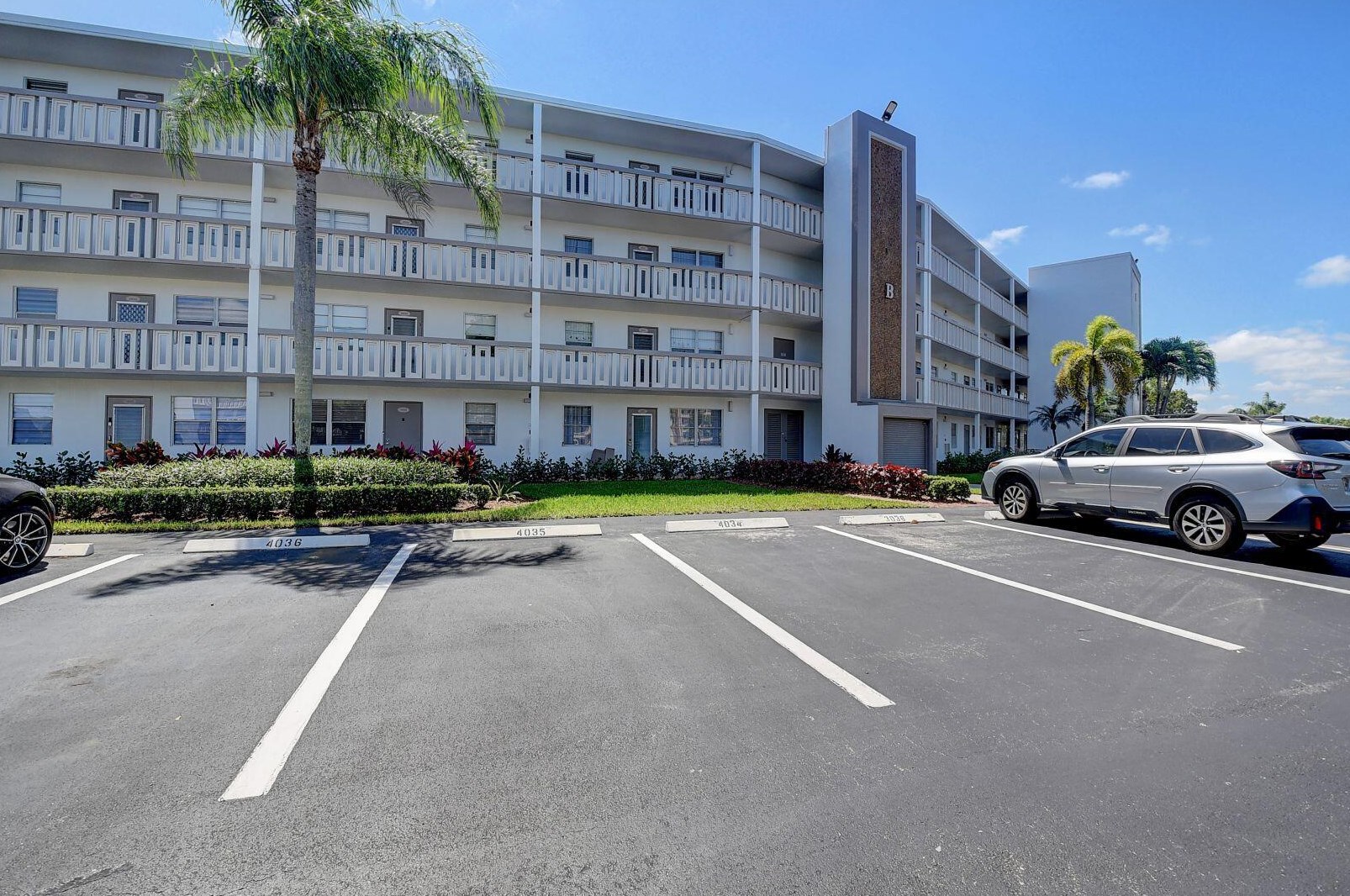 1031 Rexford B, Boca Raton, FL 33434-4512
