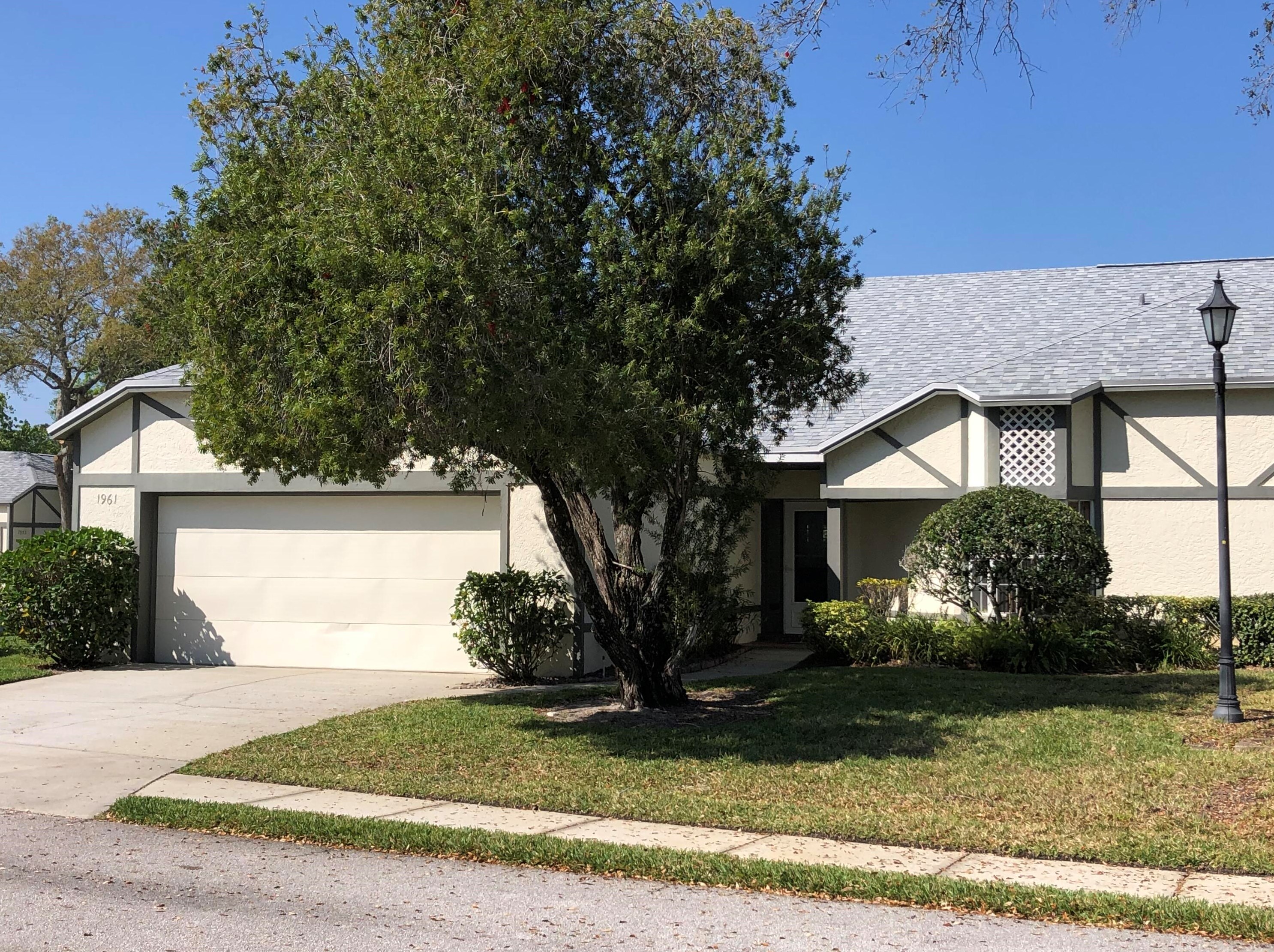 1961 Olde Bridge Dr, Vero Beach, FL 32966