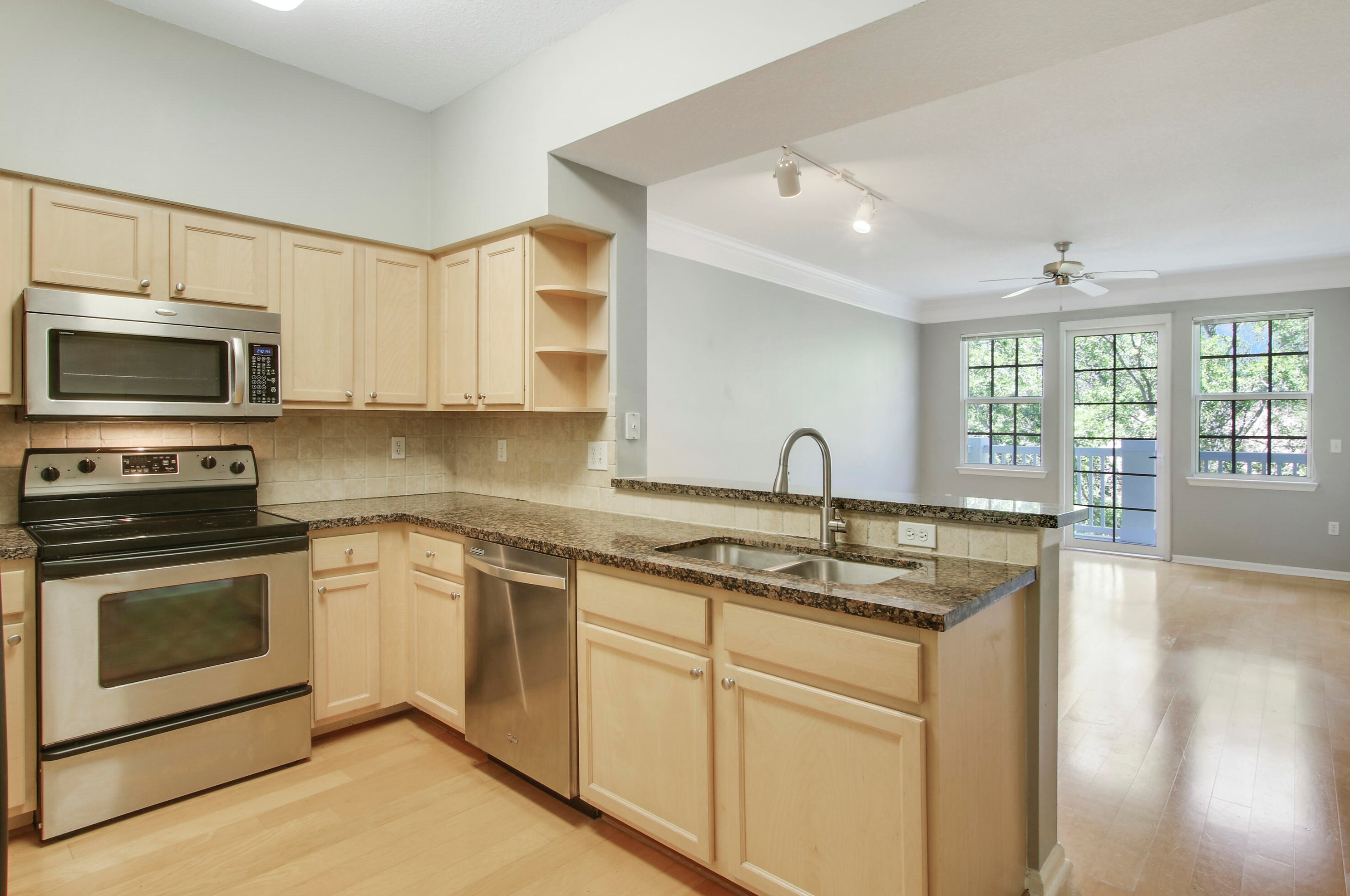 275 Murcia Dr #304, Jupiter, FL 33458
