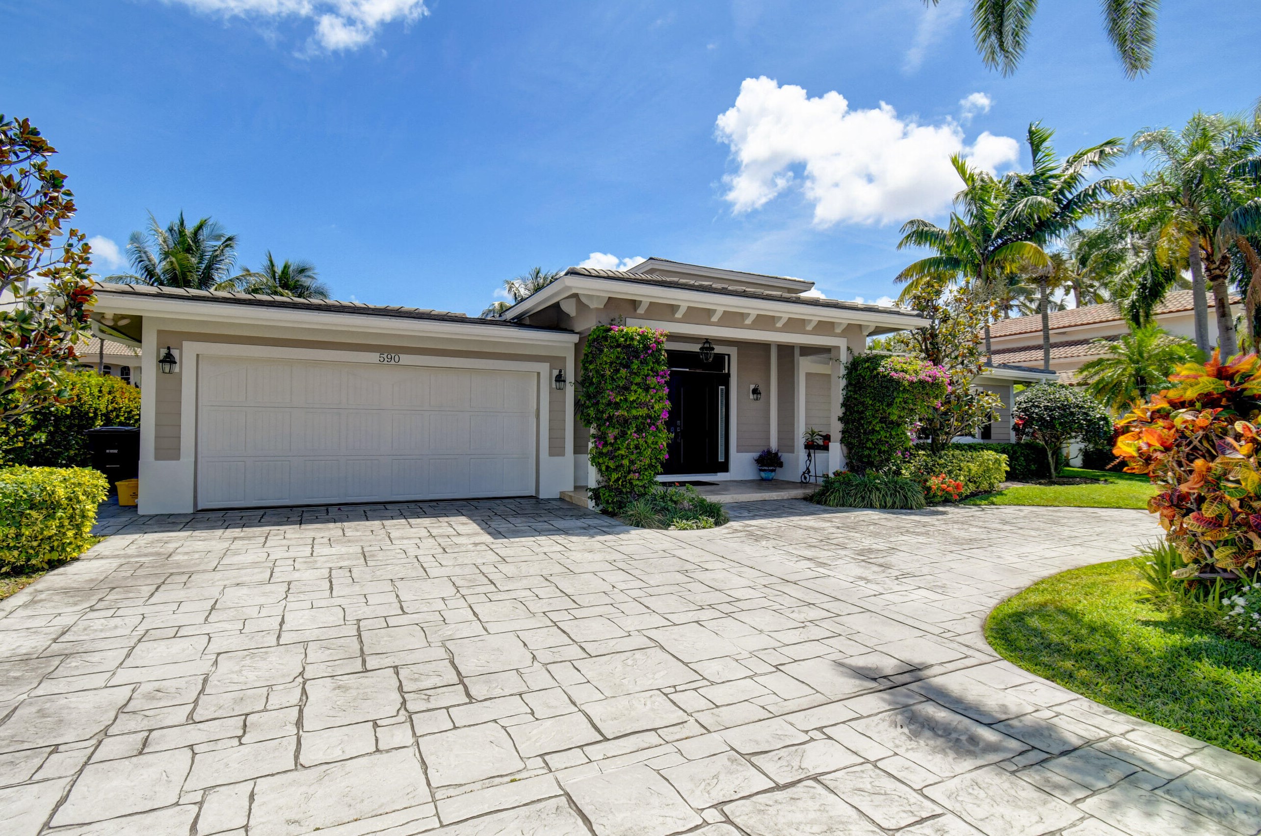 590 Phillips Dr, Boca Raton, FL 33432-2836