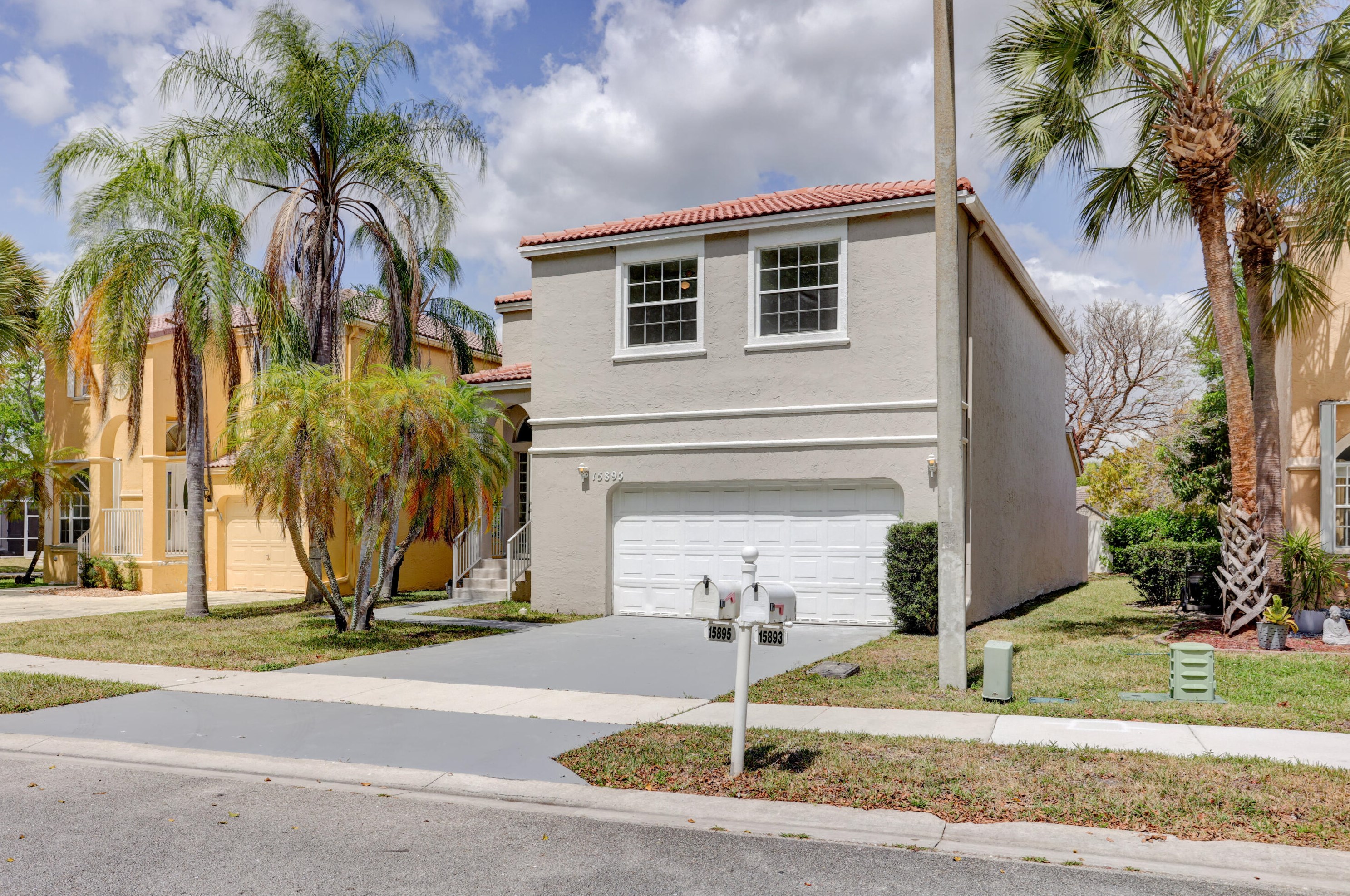 15895 5th St, Hollywood FL  33028-1570 exterior