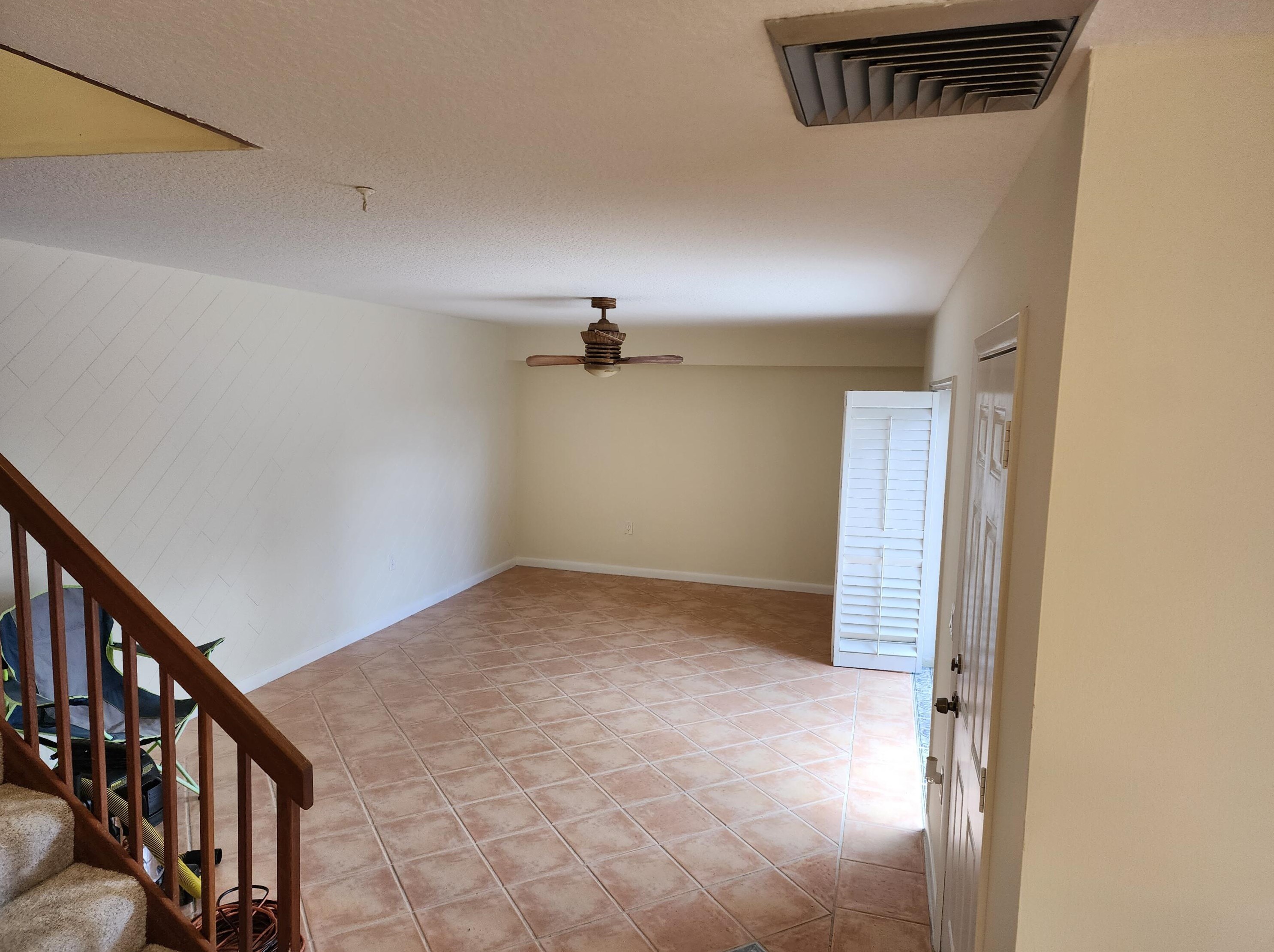 3206 32nd Way #151-c, West Palm Beach, FL 33407