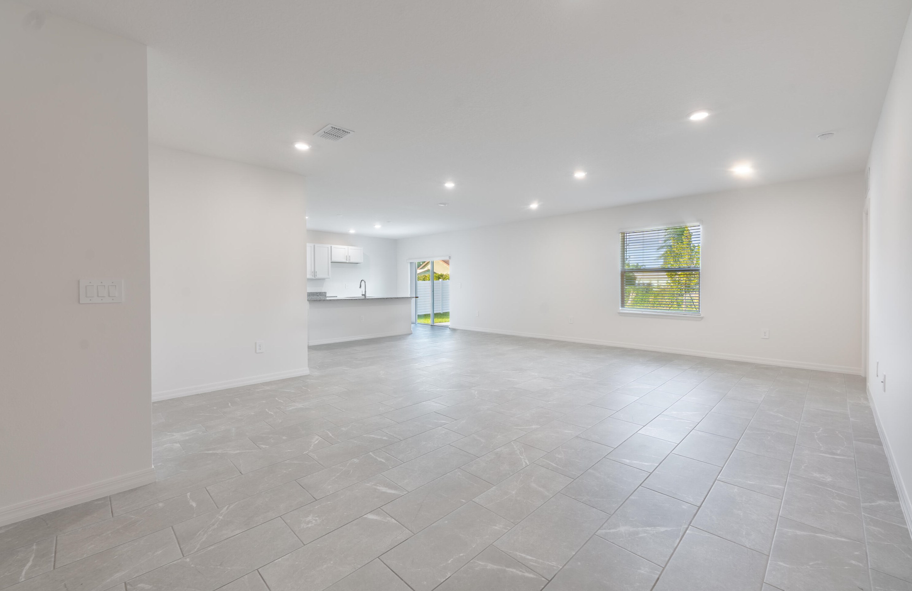 1457 Sw Malaga Ave, Fort Pierce, FL 34953
