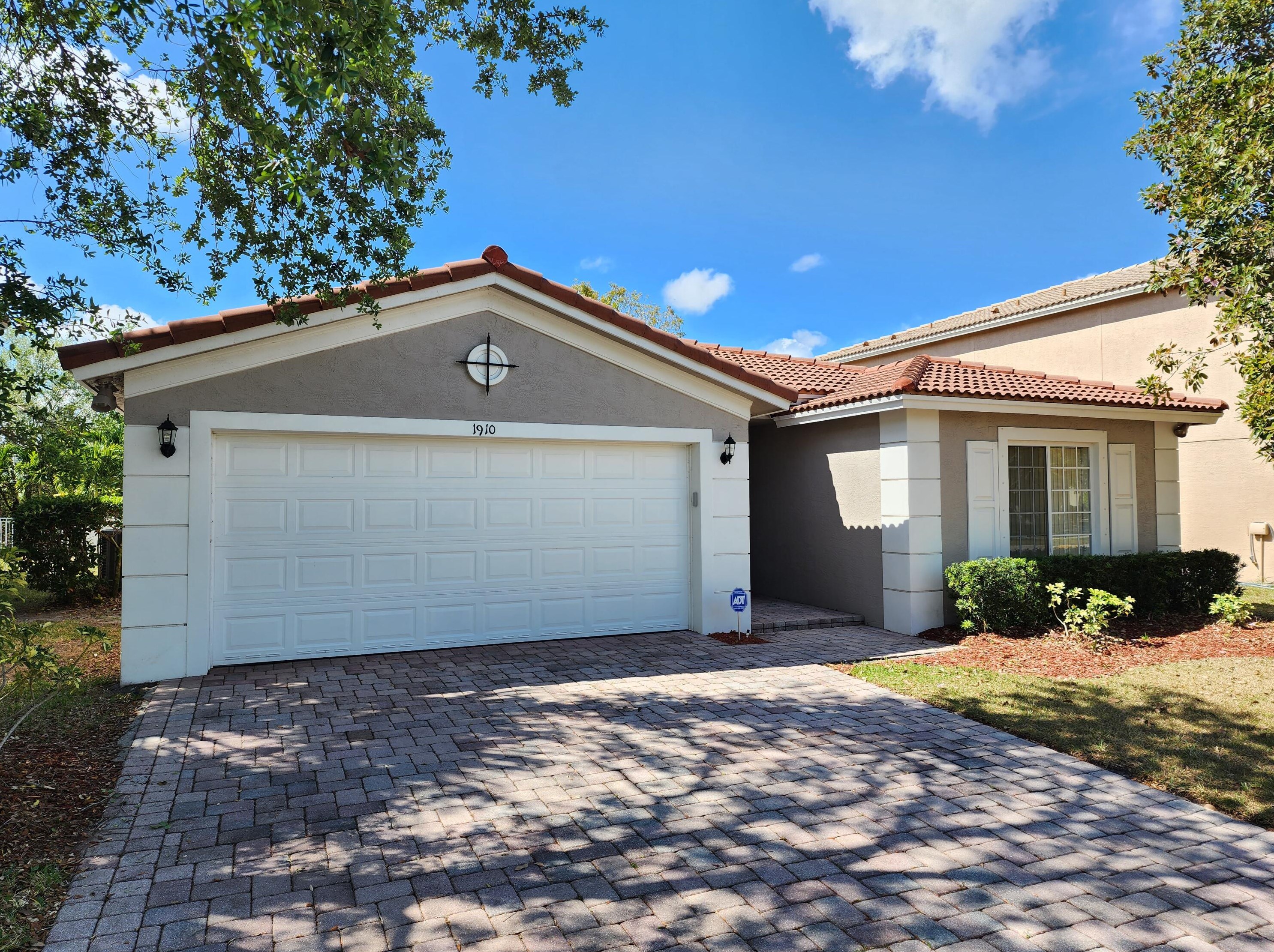 1910 Sw Newport Isles Blvd, Fort Pierce, FL 34953
