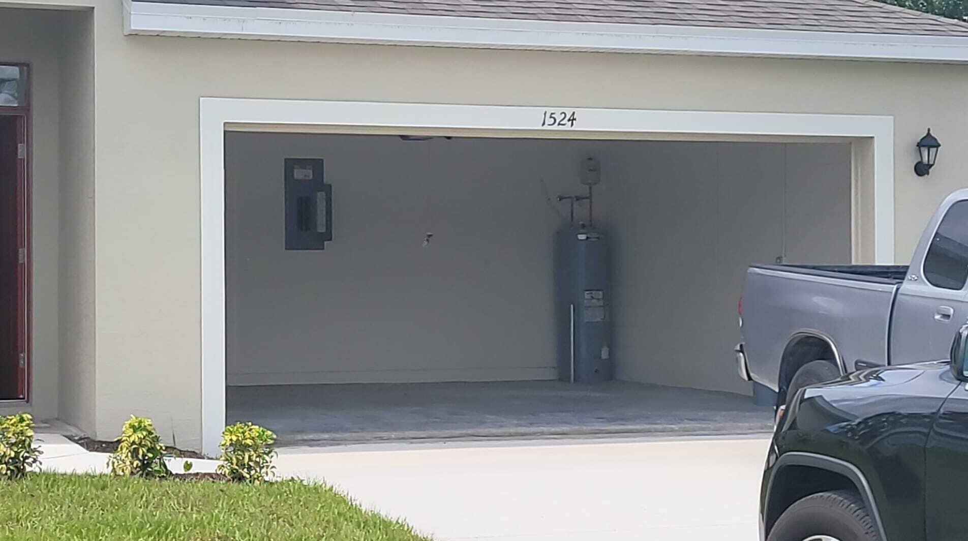 1524 Sw Bermel Ave, Fort Pierce, FL 34953