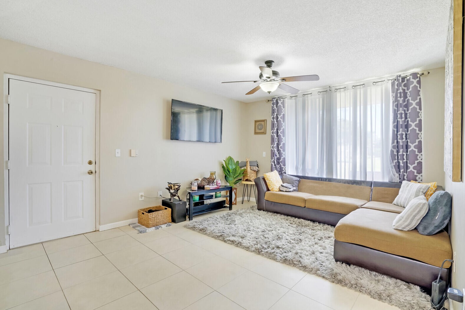 7840 Sonoma Springs Cir #102, Lake Worth, FL 33463