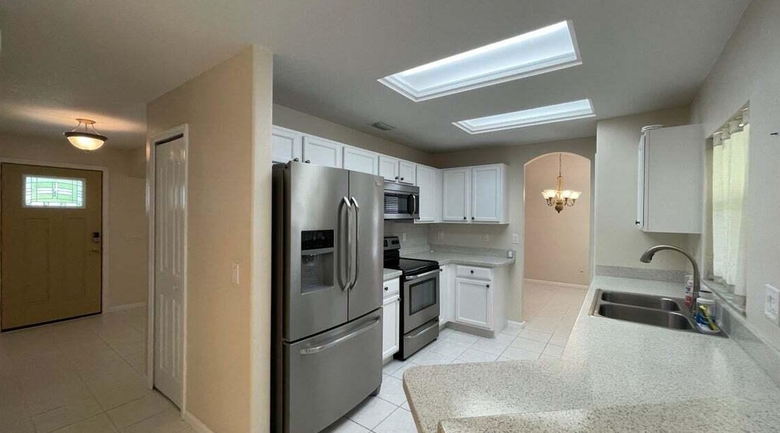 1911 Se Camilo St, Fort Pierce, FL 34952