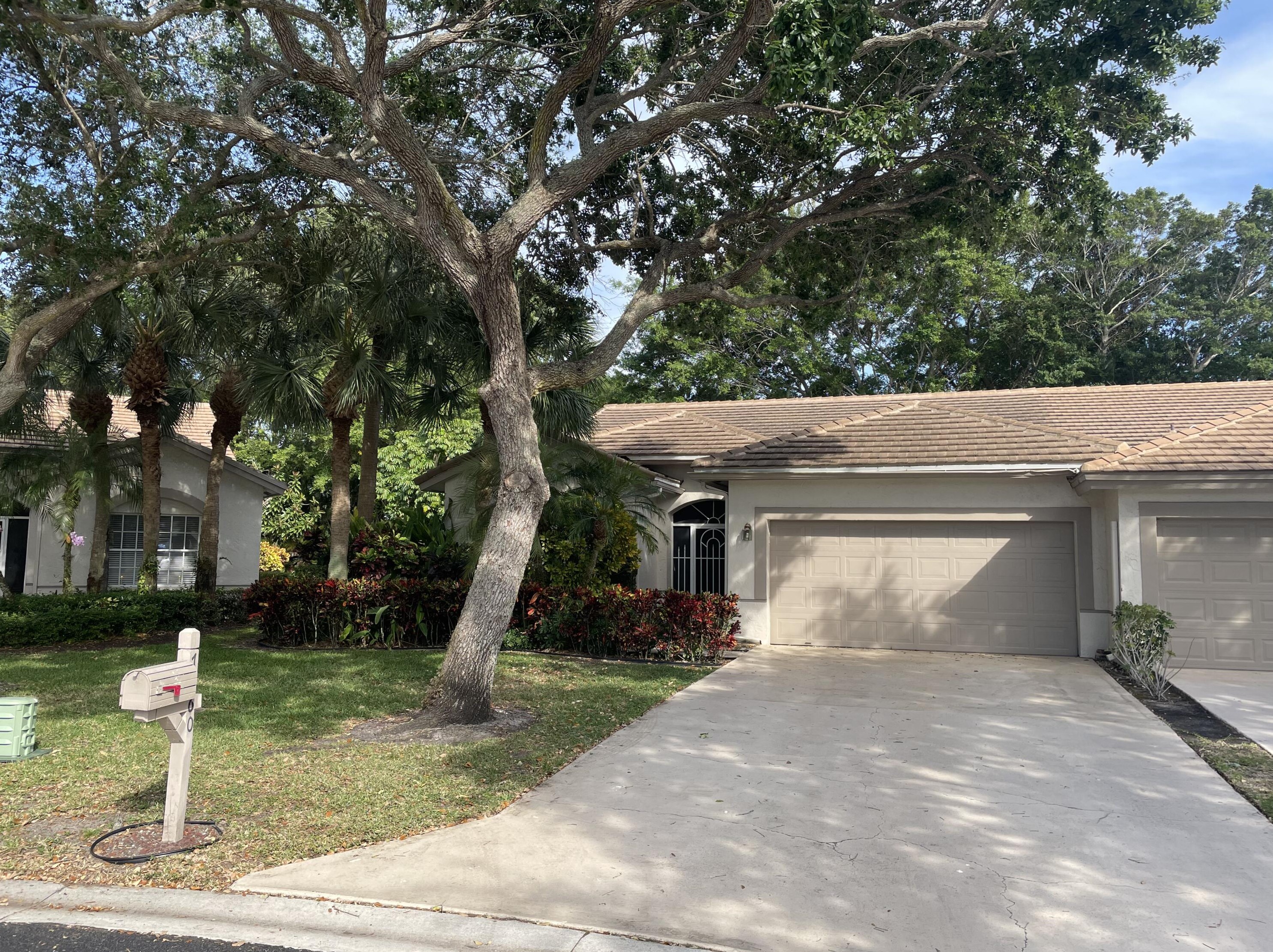 7360 Rockbridge Cir, Lake Worth, FL 33467-7622