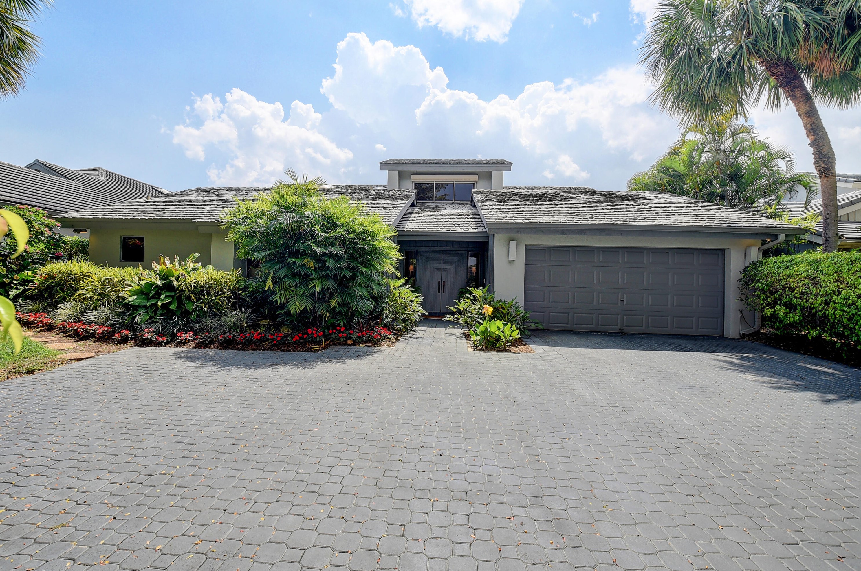 7488 Rexford Rd, Boca Raton, FL 33434-5169
