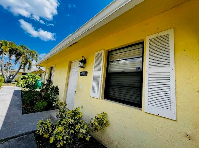 1255 White Pine Dr, West Palm Beach, FL 33414
