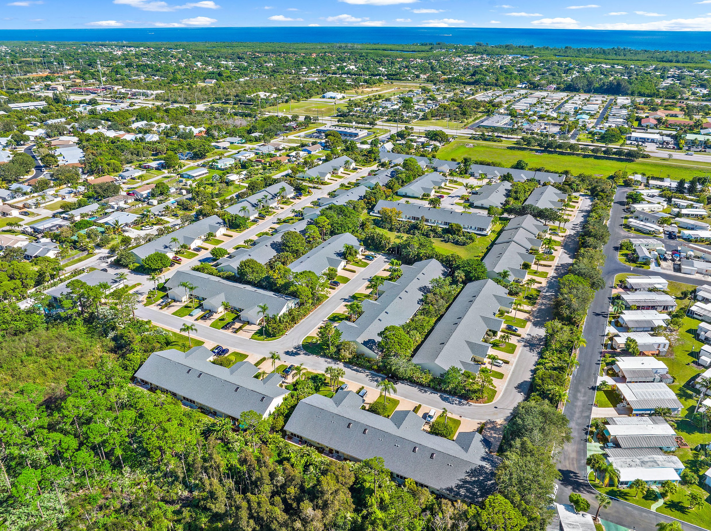 10813 Se Sea Pines Cir, Hobe Sound, FL 33455