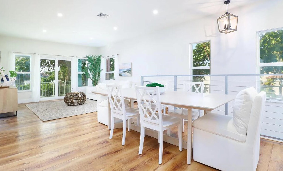 952 Lake Wyman Rd, Boca Raton FL  33431-7807 exterior