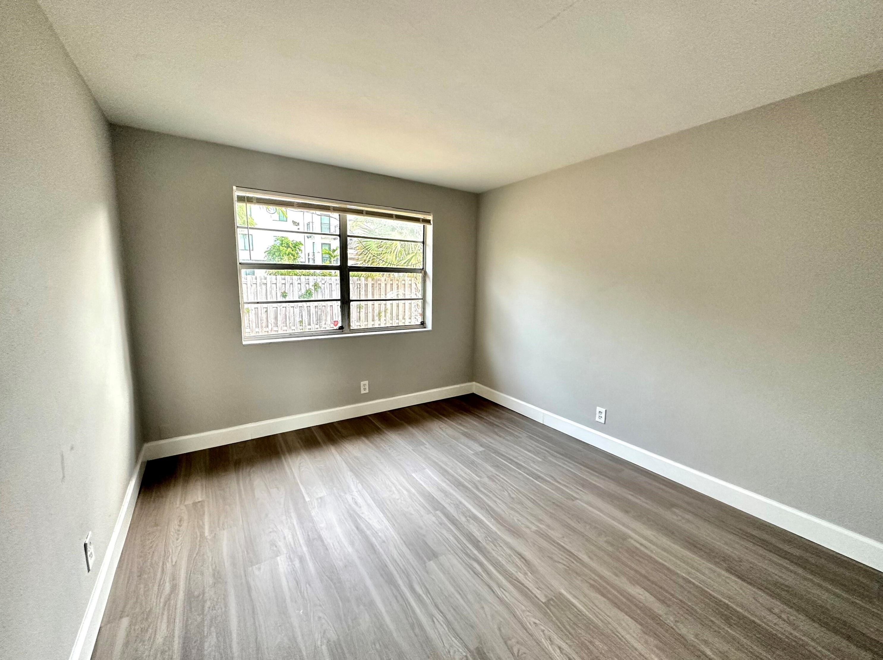119 6th Ave, Boynton Beach FL  33435-3873 exterior