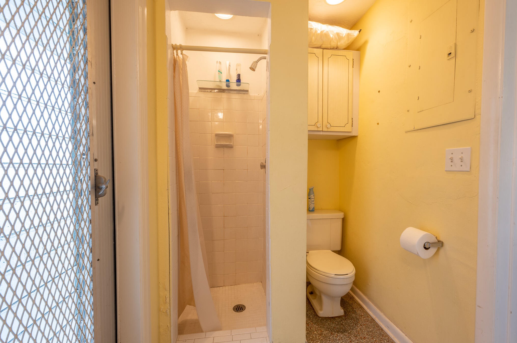 106 Auburn Dr, Lake Worth FL  33460-6310 exterior