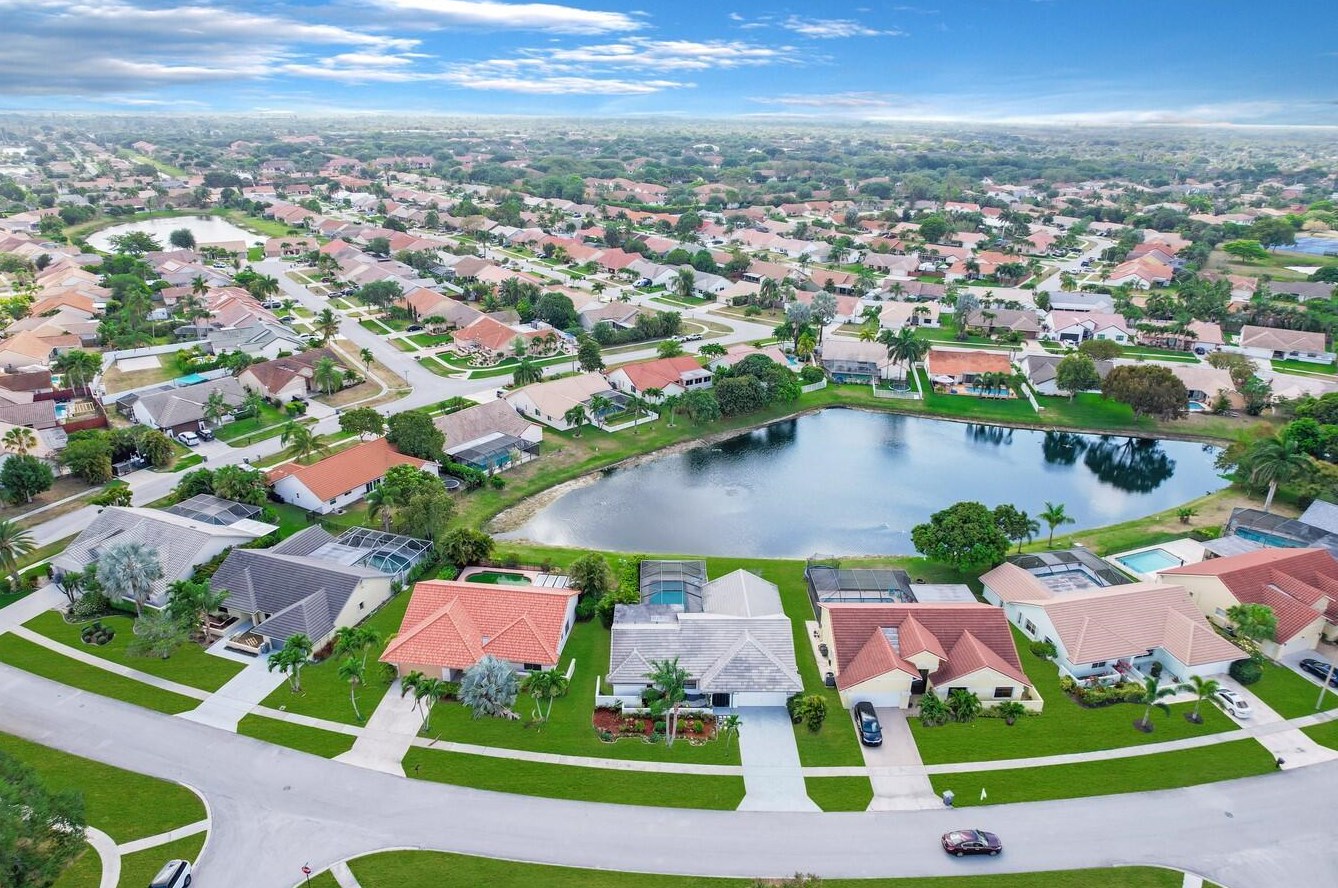 9653 El Clair Ranch Rd, Boynton Beach, FL 33437-3313