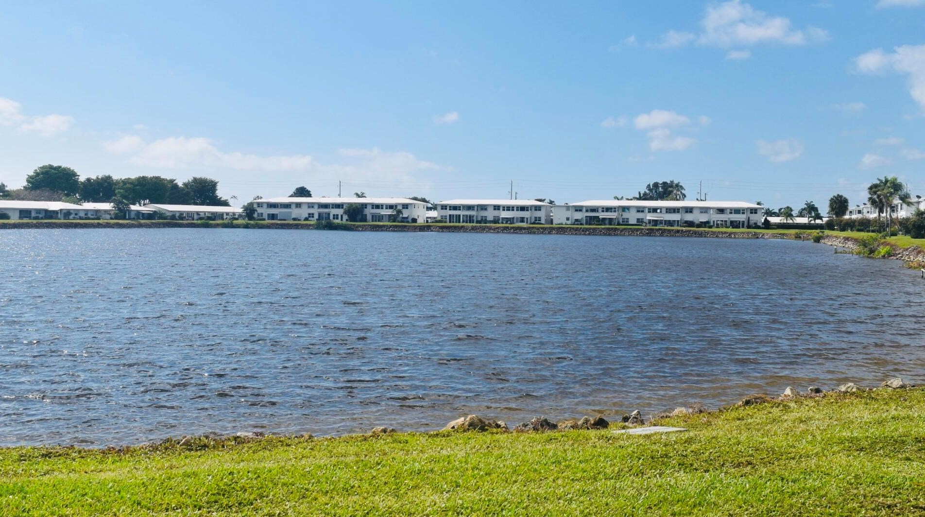 1116 Lake Terrace #111, Boynton Beach, FL 33426