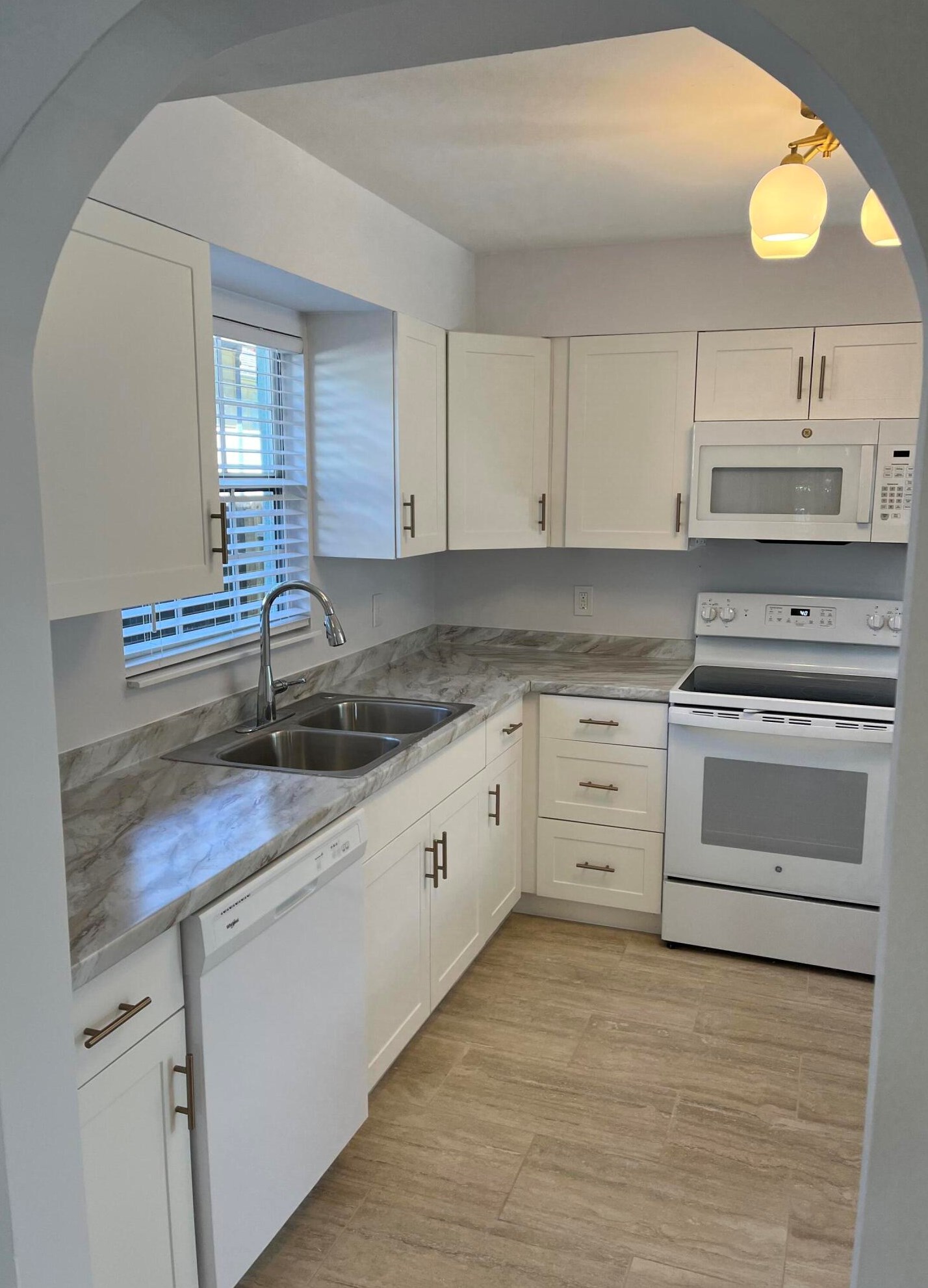 408 S L St #408, Lake Worth, FL 33460