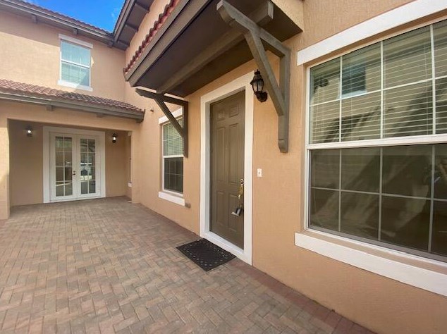 14623 Sw 13th St, Hollywood, FL 33027