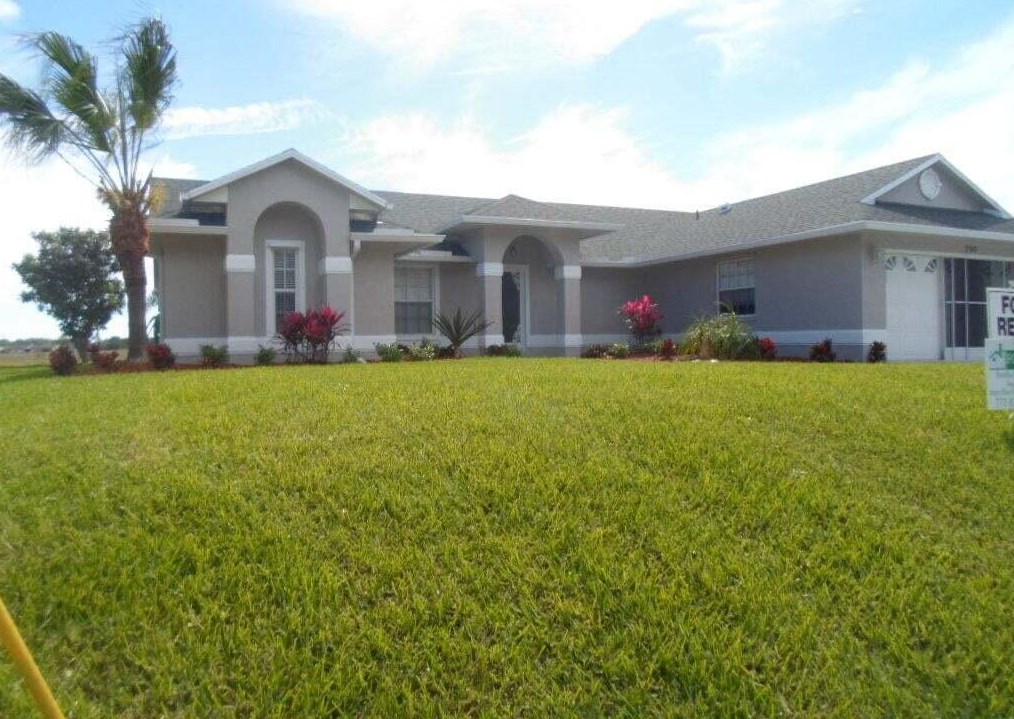 790 Sw College Park Rd, Fort Pierce, FL 34953