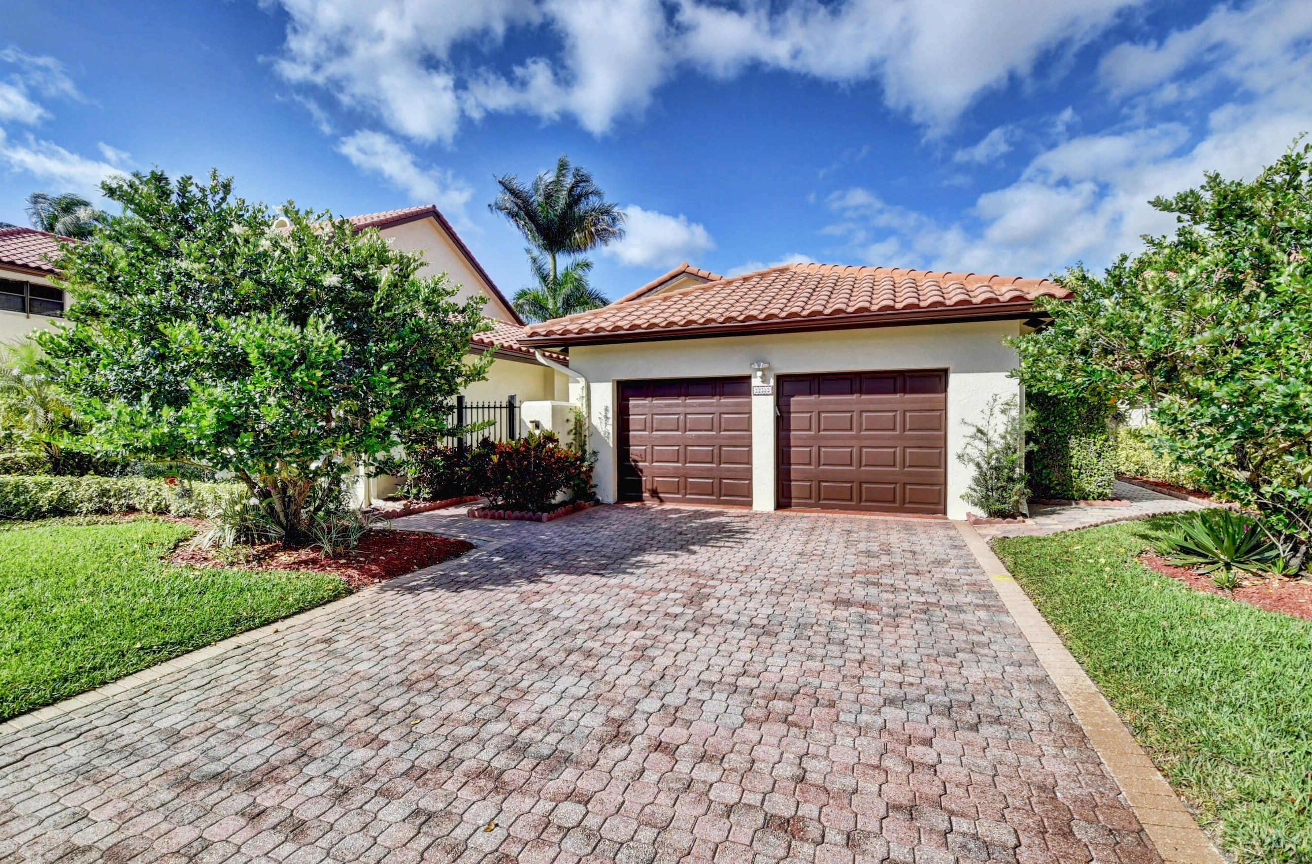 22585 Esplanada Dr, Boca Raton, FL 33433-5929