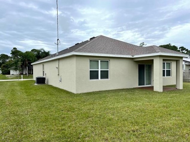 1537 Sw Meridian Ave, Fort Pierce, FL 34953
