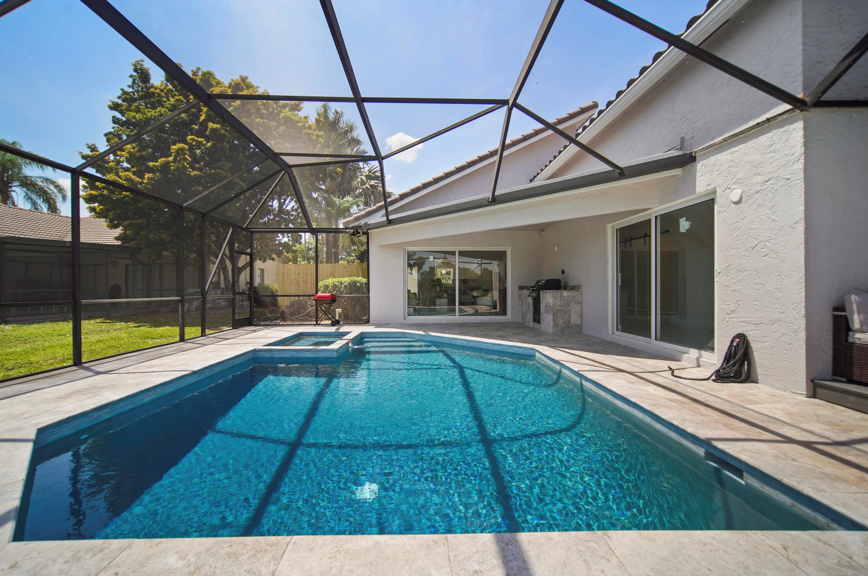 10095 Camelback Ln, Boca Raton FL  33498-4714 exterior