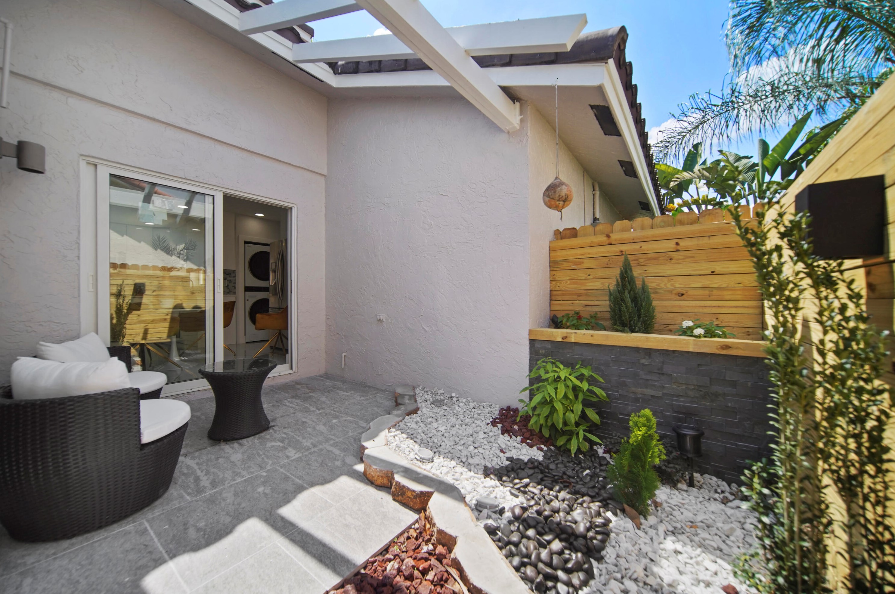 10095 Camelback Ln, Boca Raton FL  33498-4714 exterior