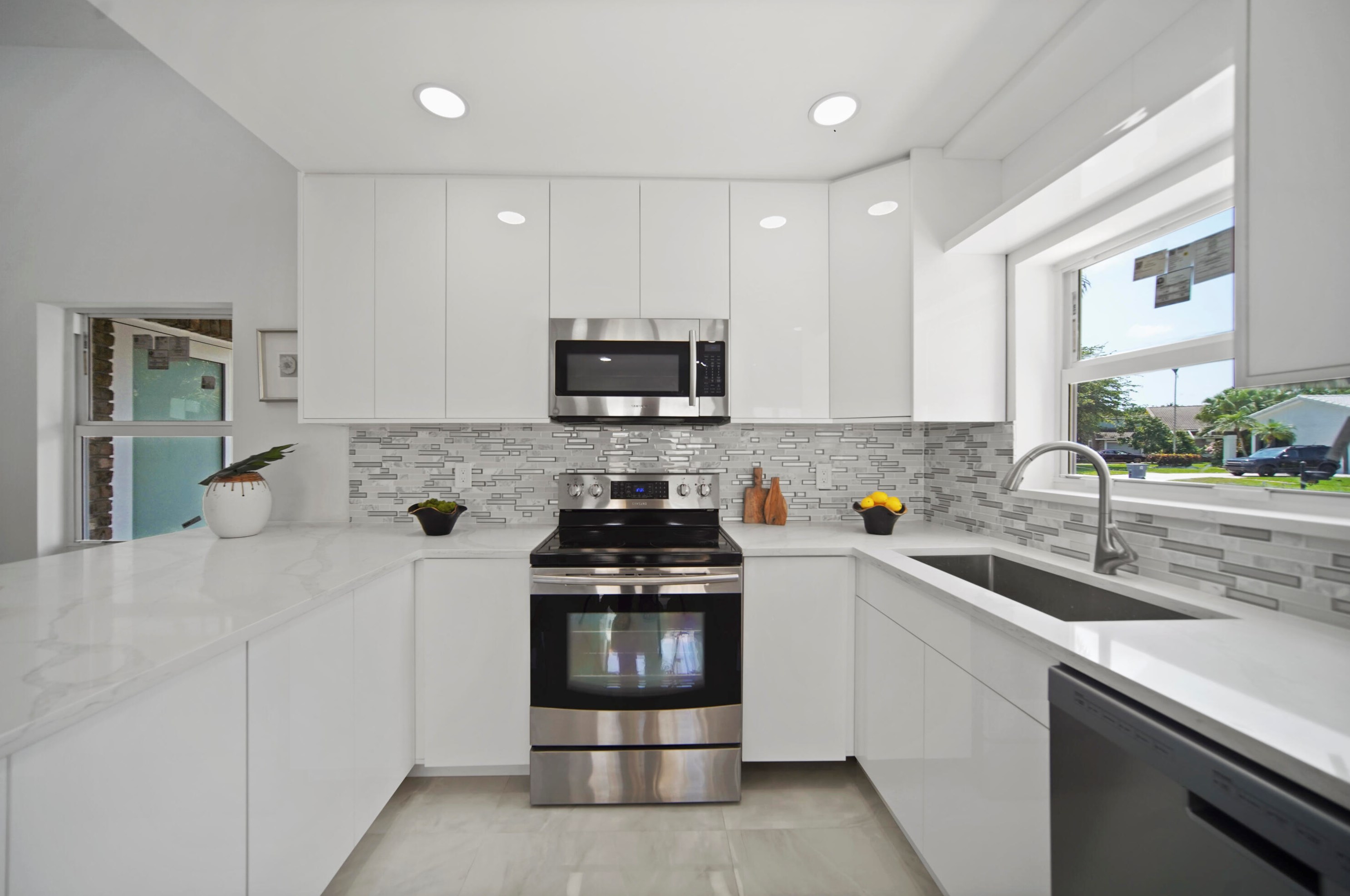 10095 Camelback Ln, Boca Raton FL  33498-4714 exterior