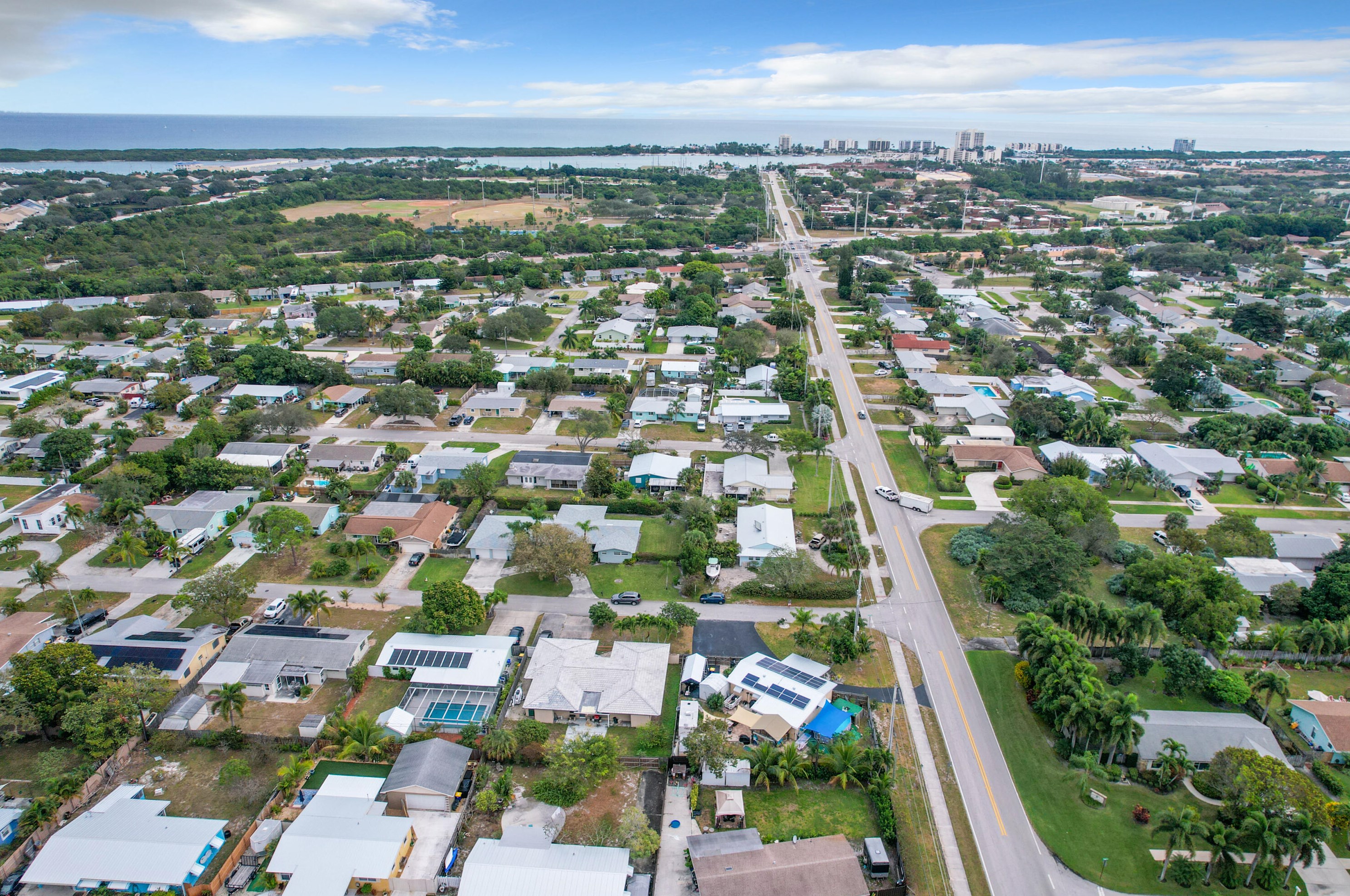 19198 Bryant Dr, Jupiter FL  33469-1612 exterior