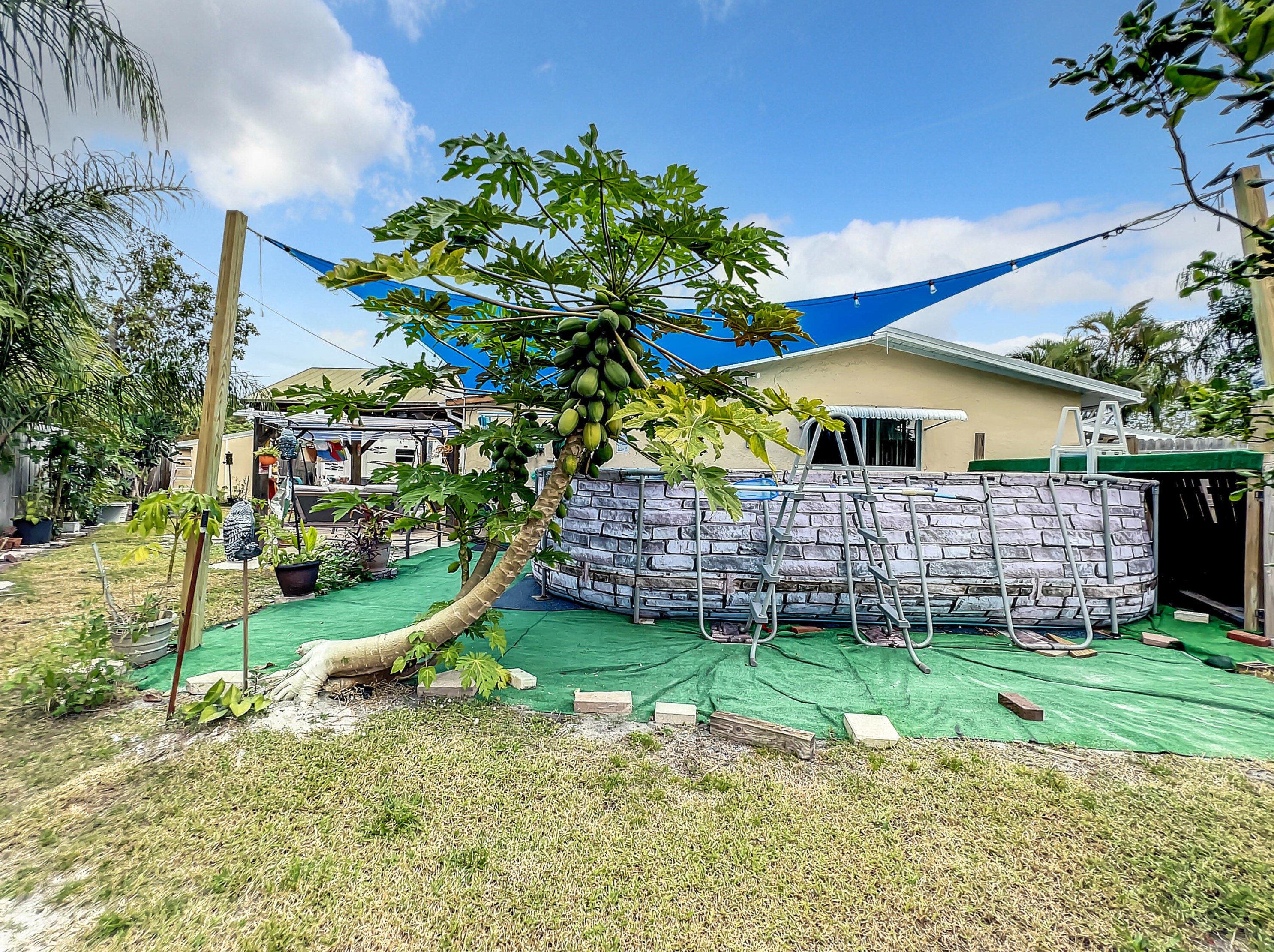 19198 Bryant Dr, Jupiter FL  33469-1612 exterior