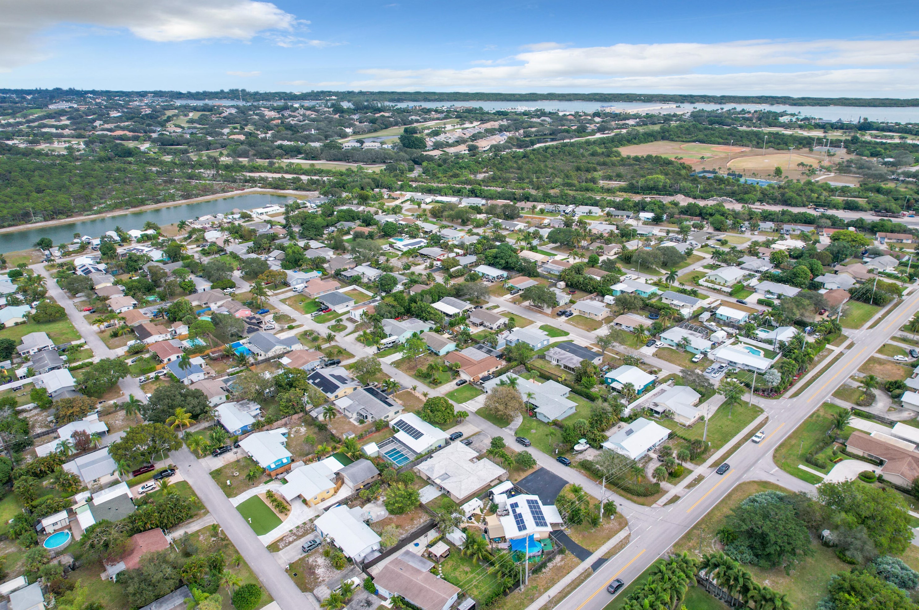 19198 Bryant Dr, Jupiter FL  33469-1612 exterior