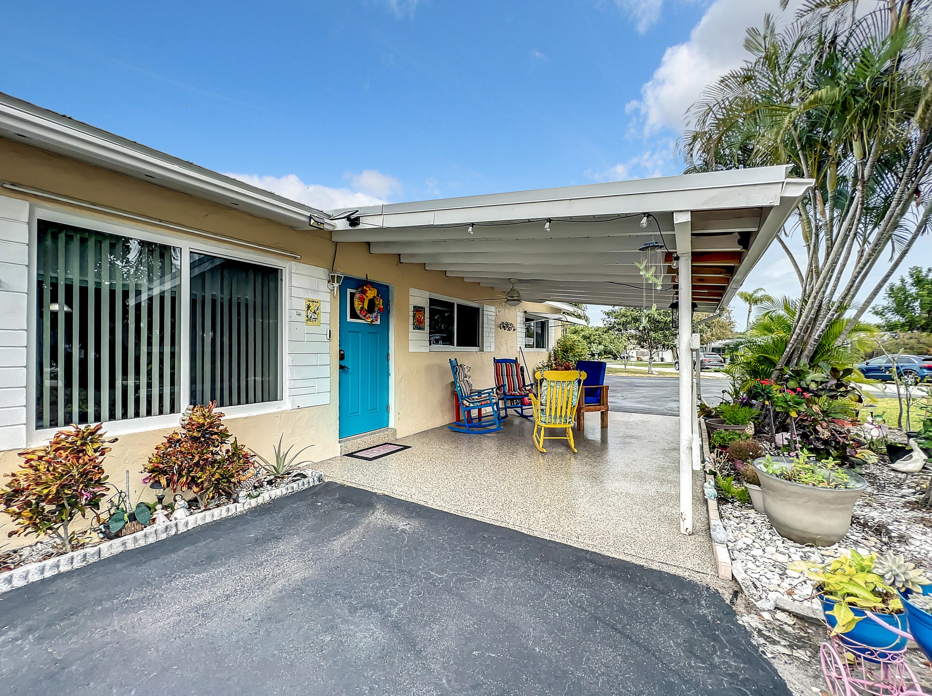 19198 Bryant Dr, Jupiter FL  33469-1612 exterior