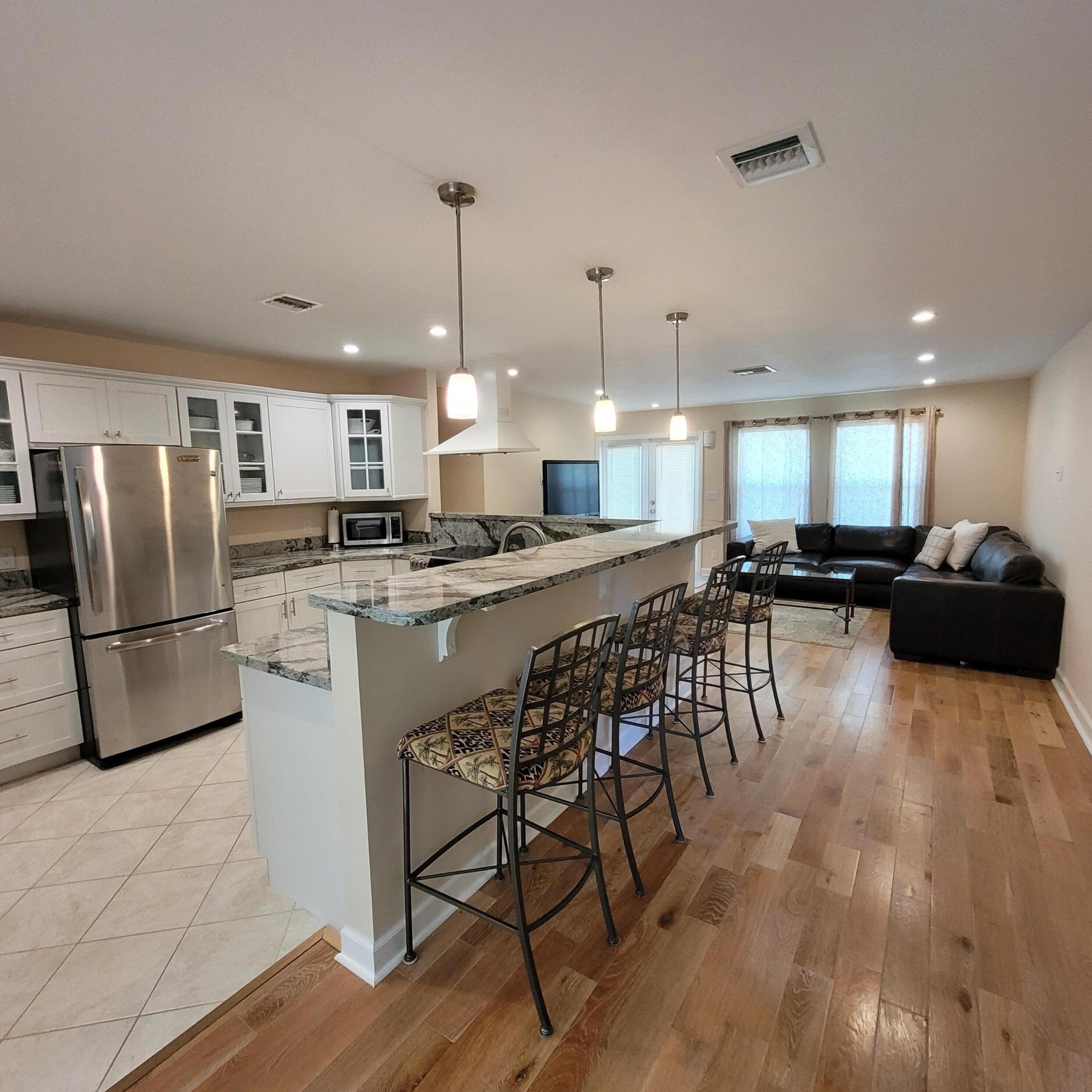 1601 Lance Rd, Jupiter, FL 33469