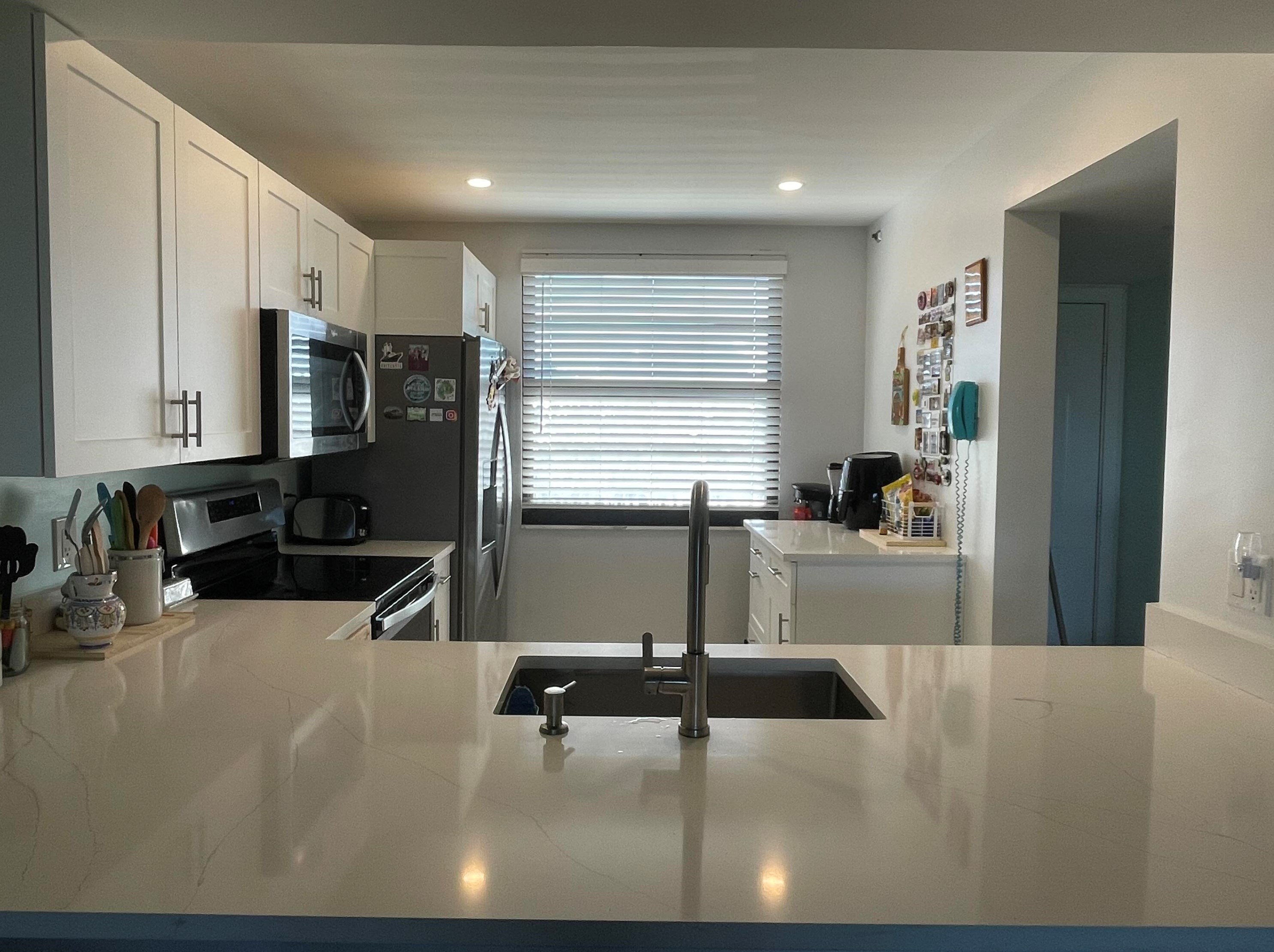 6085 Balboa Cir Apt 405, Boca Raton, FL 33433