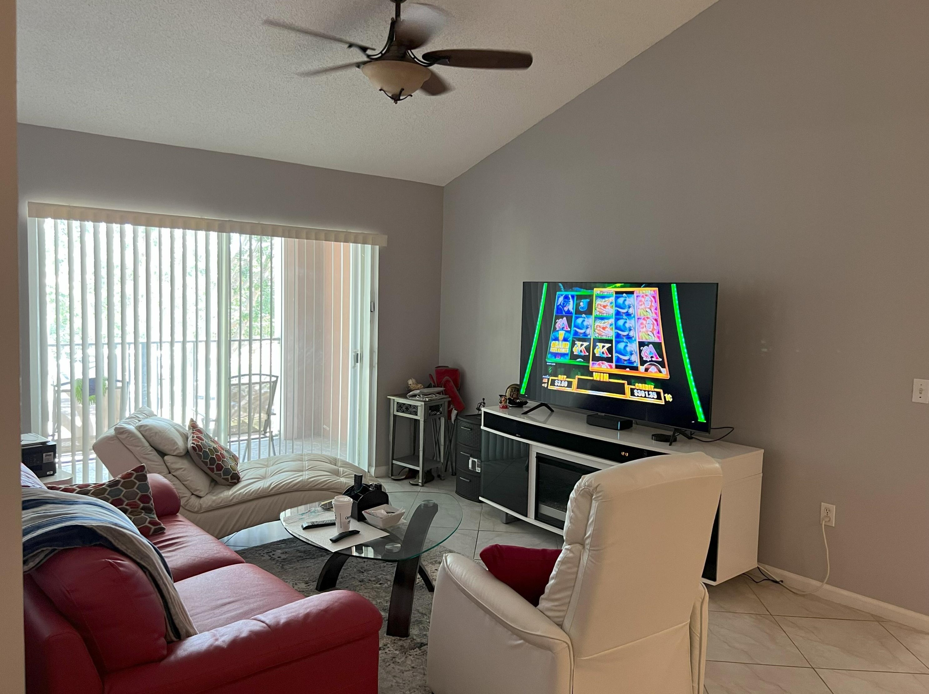 7816 Sonoma Springs Cir #305, Lake Worth, FL 33463