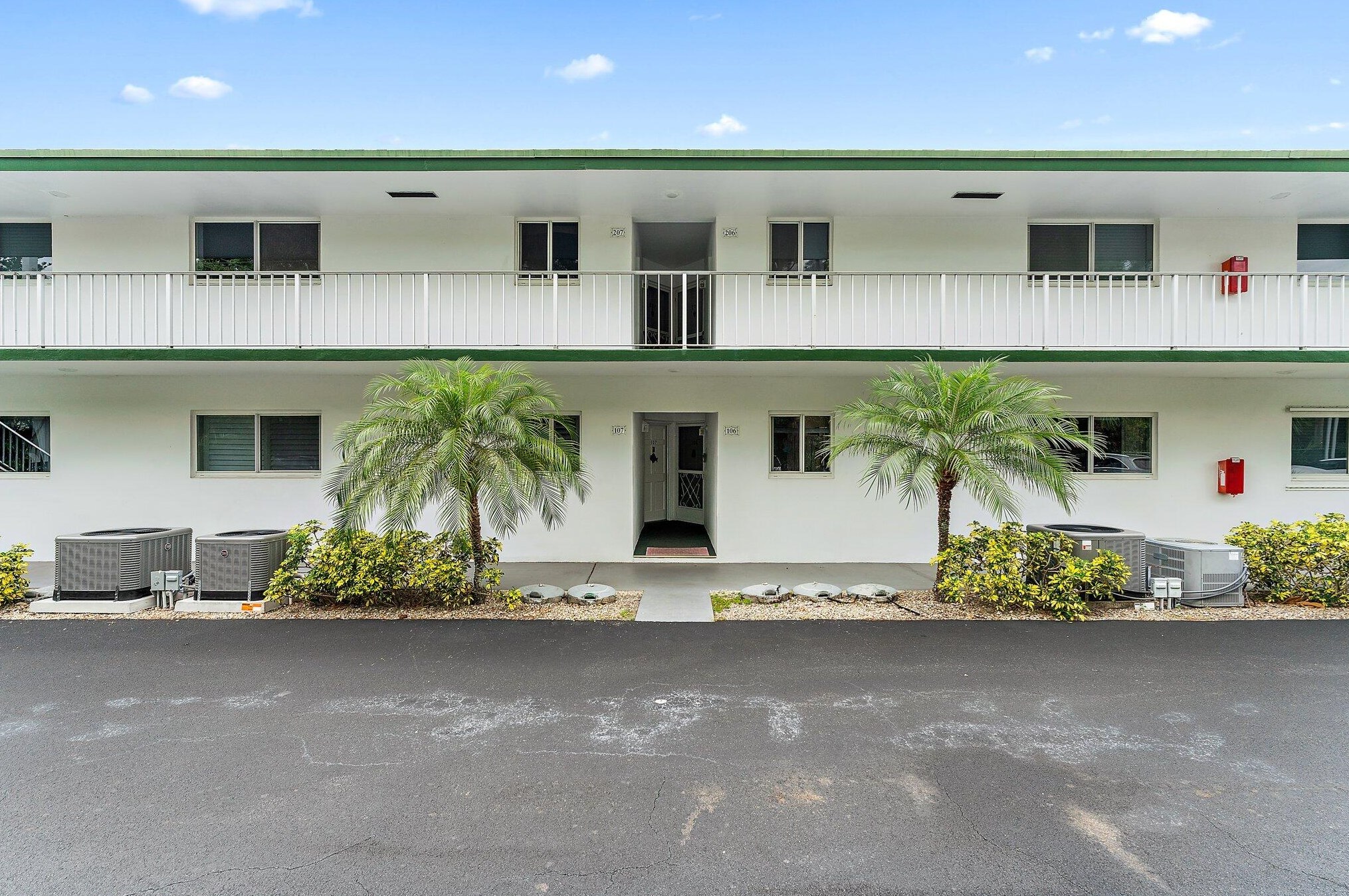1 Garden St #207, Jupiter, FL 33469