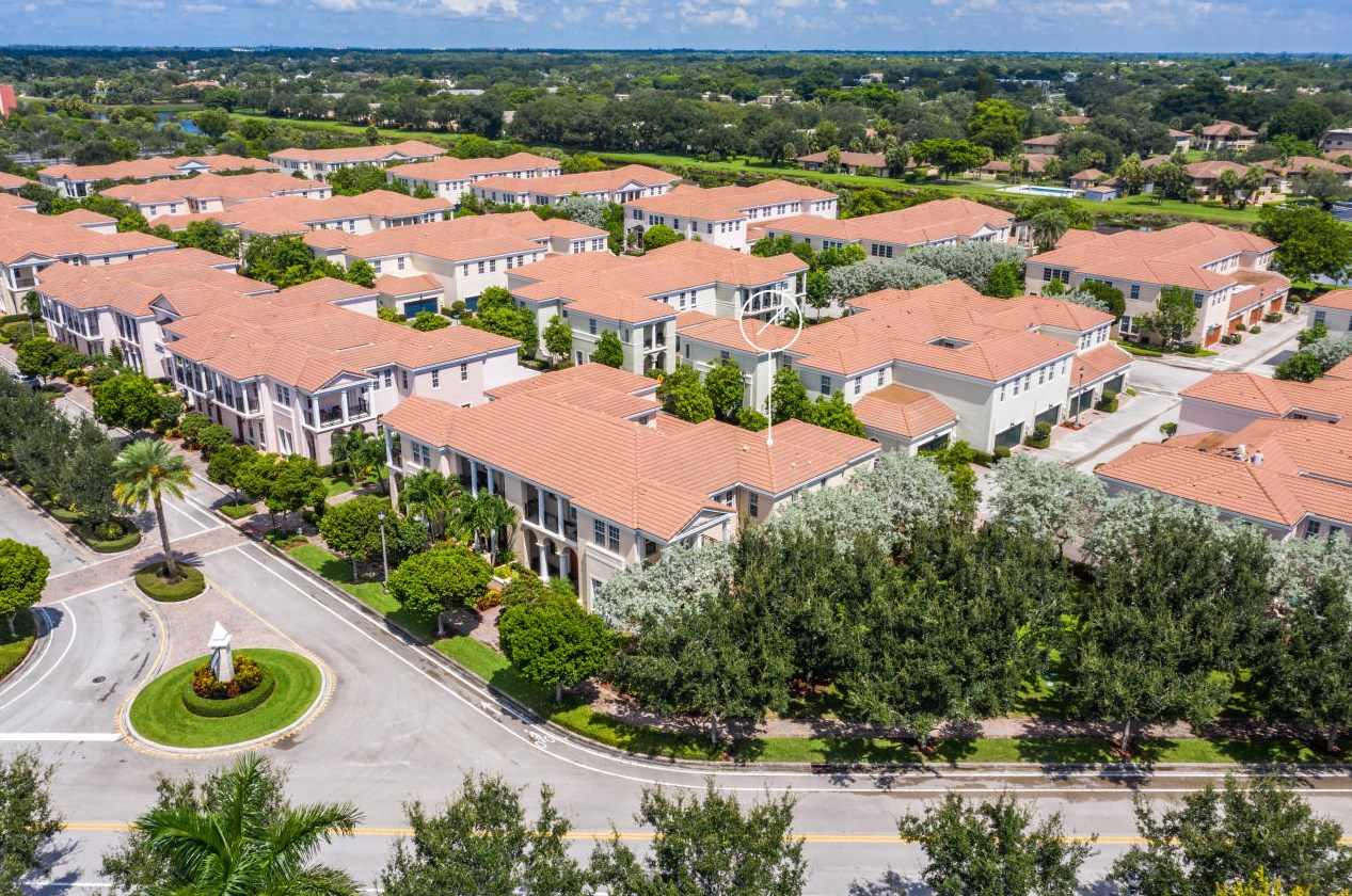 786 Nw 83rd Ln, Boca Raton, FL 33487