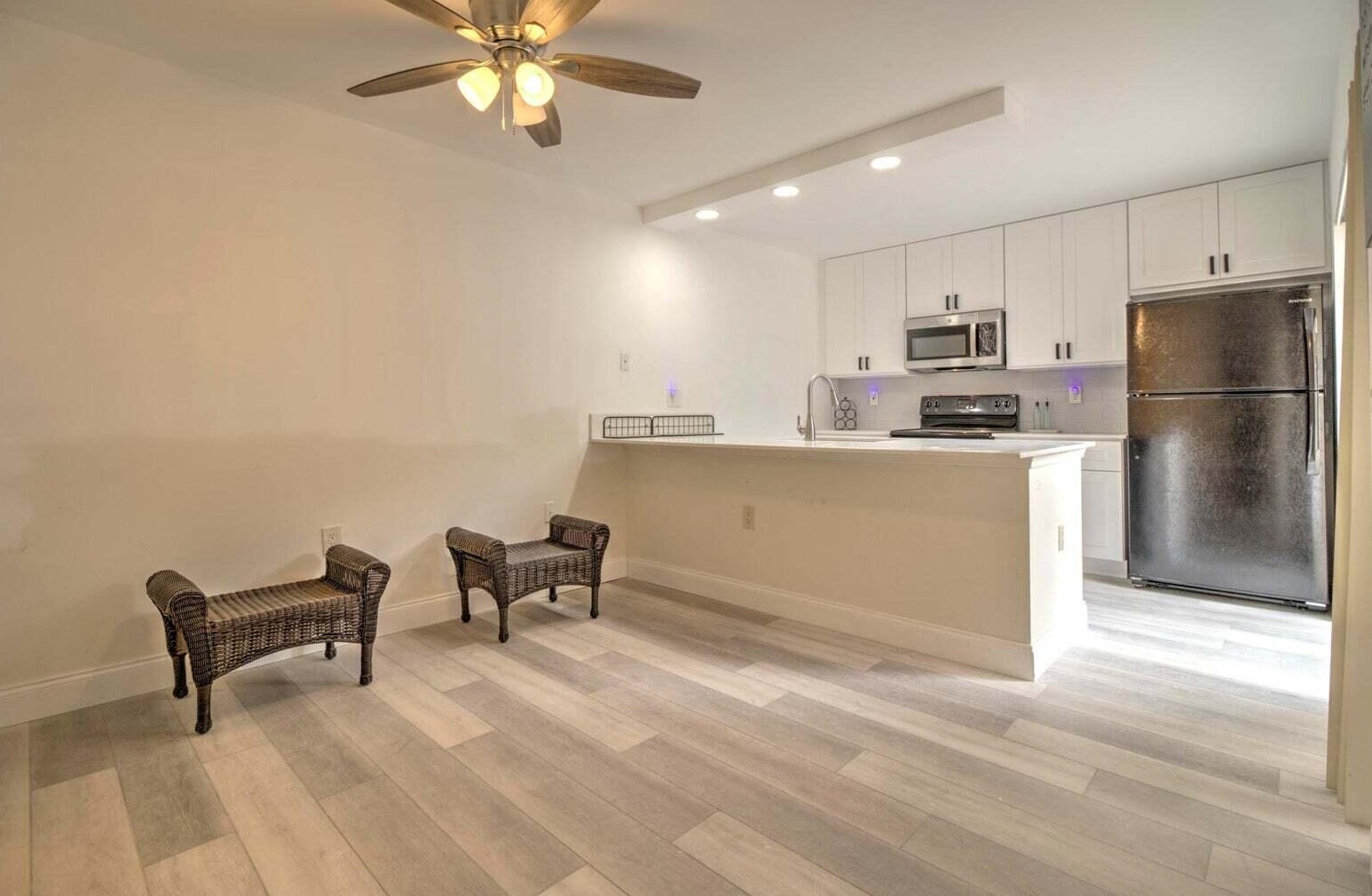 593 Green Springs Pl, West Palm Beach, FL 33409
