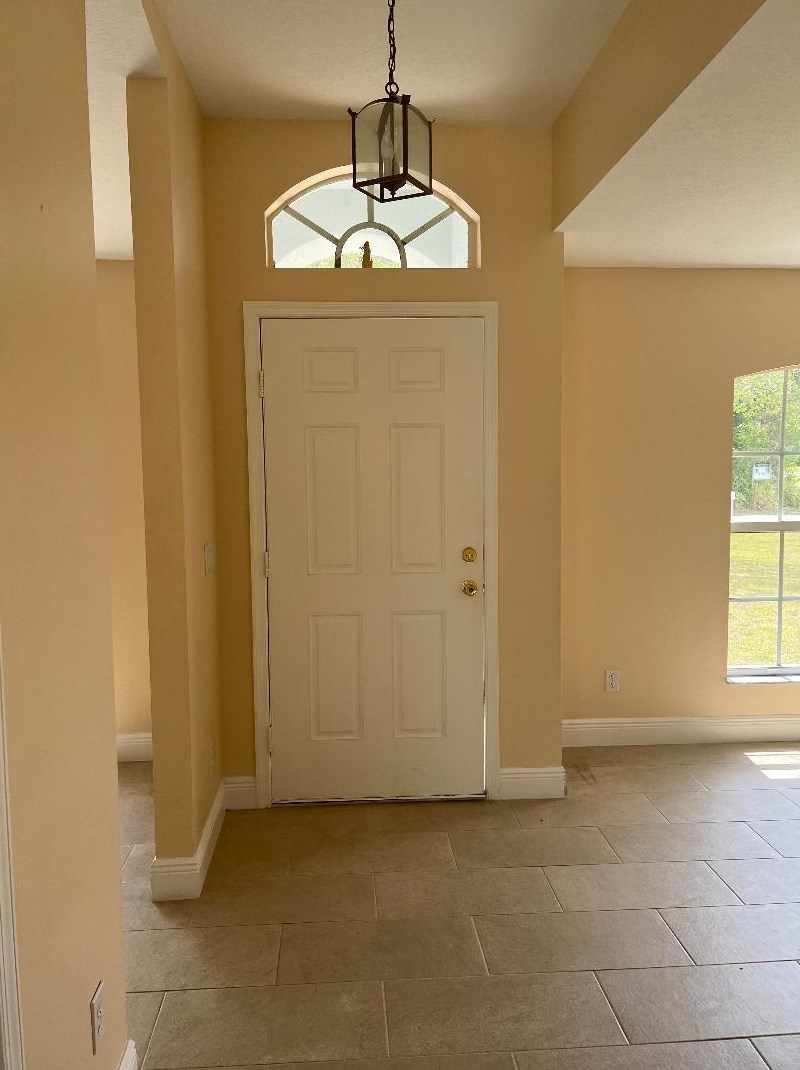 355 Sw Fairway Ave, Fort Pierce, FL 34983