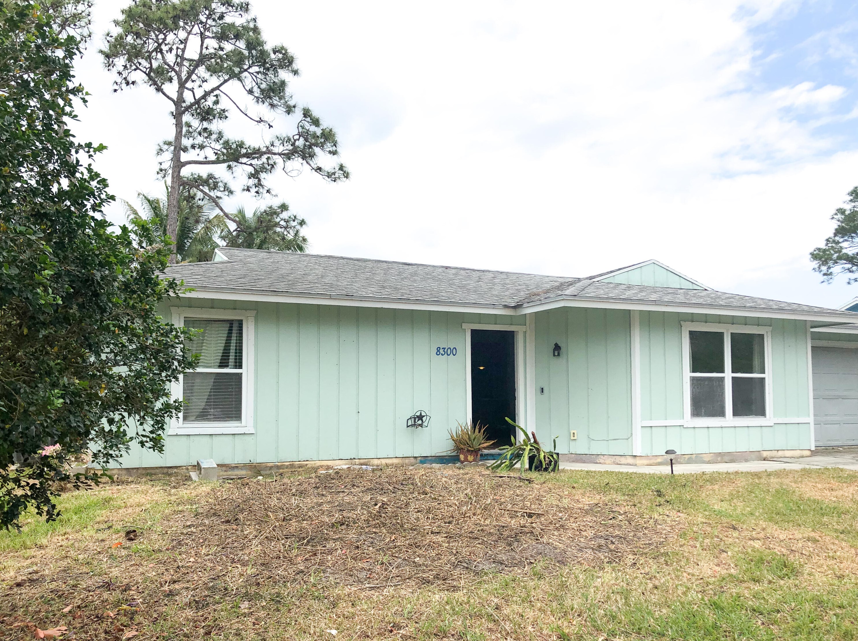 8300 Sweetbay Dr, Hobe Sound, FL 33455-7543